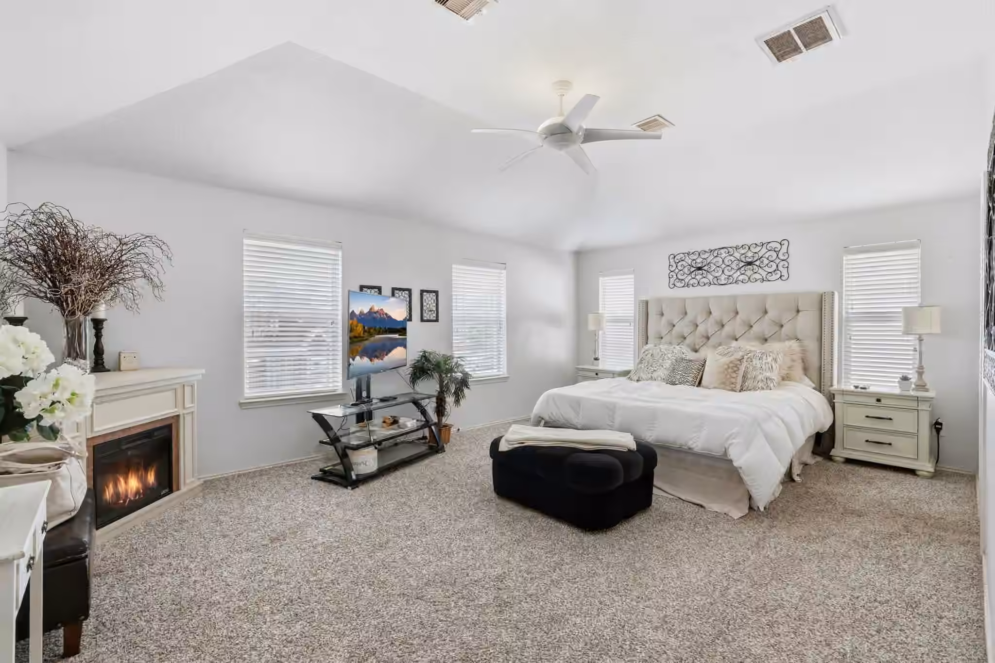Photo 7 of 6407 Hillock Lane, Pearland, TX