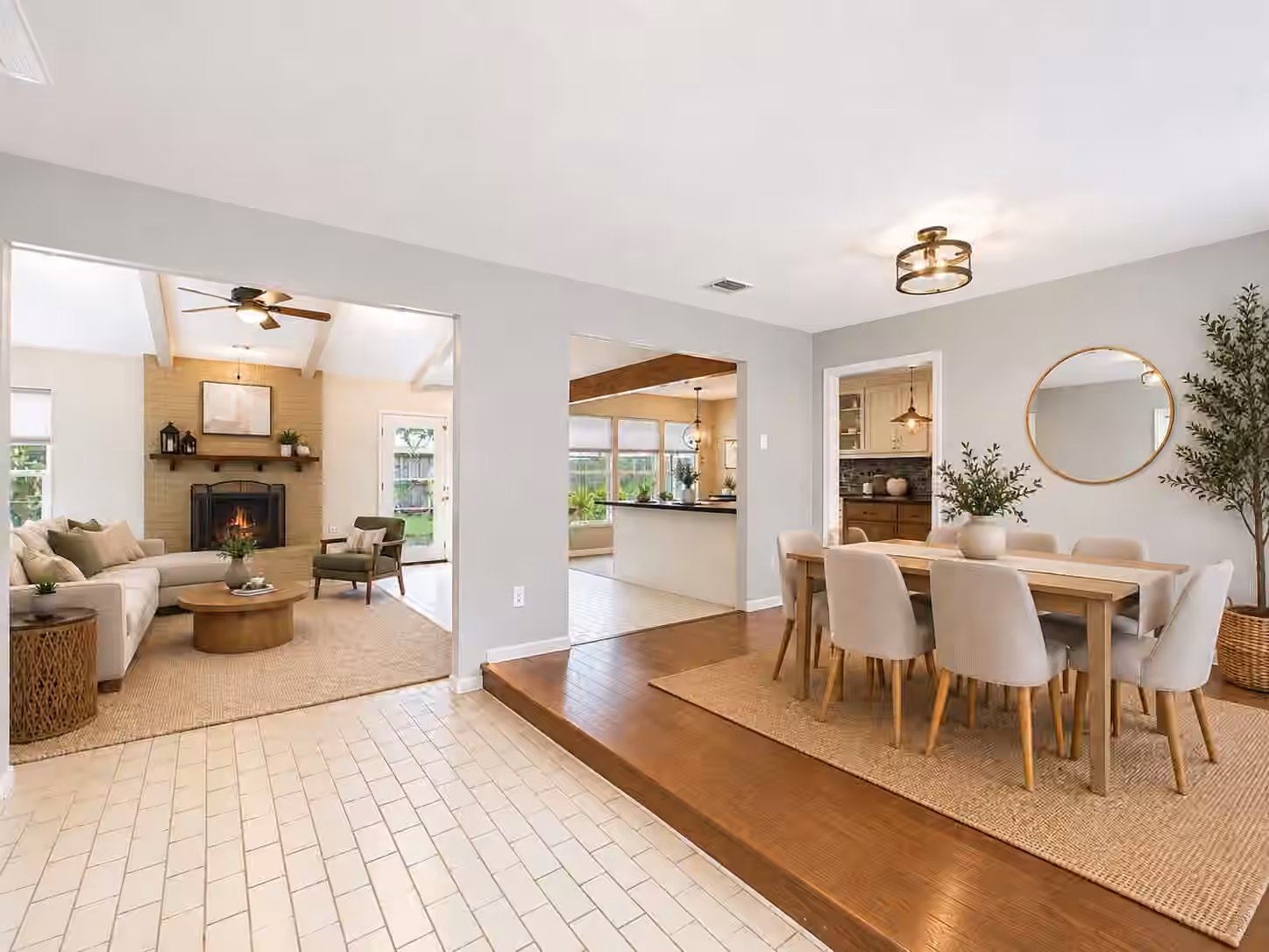 Photo 6 of 1010 Baronridge Drive, Seabrook, TX