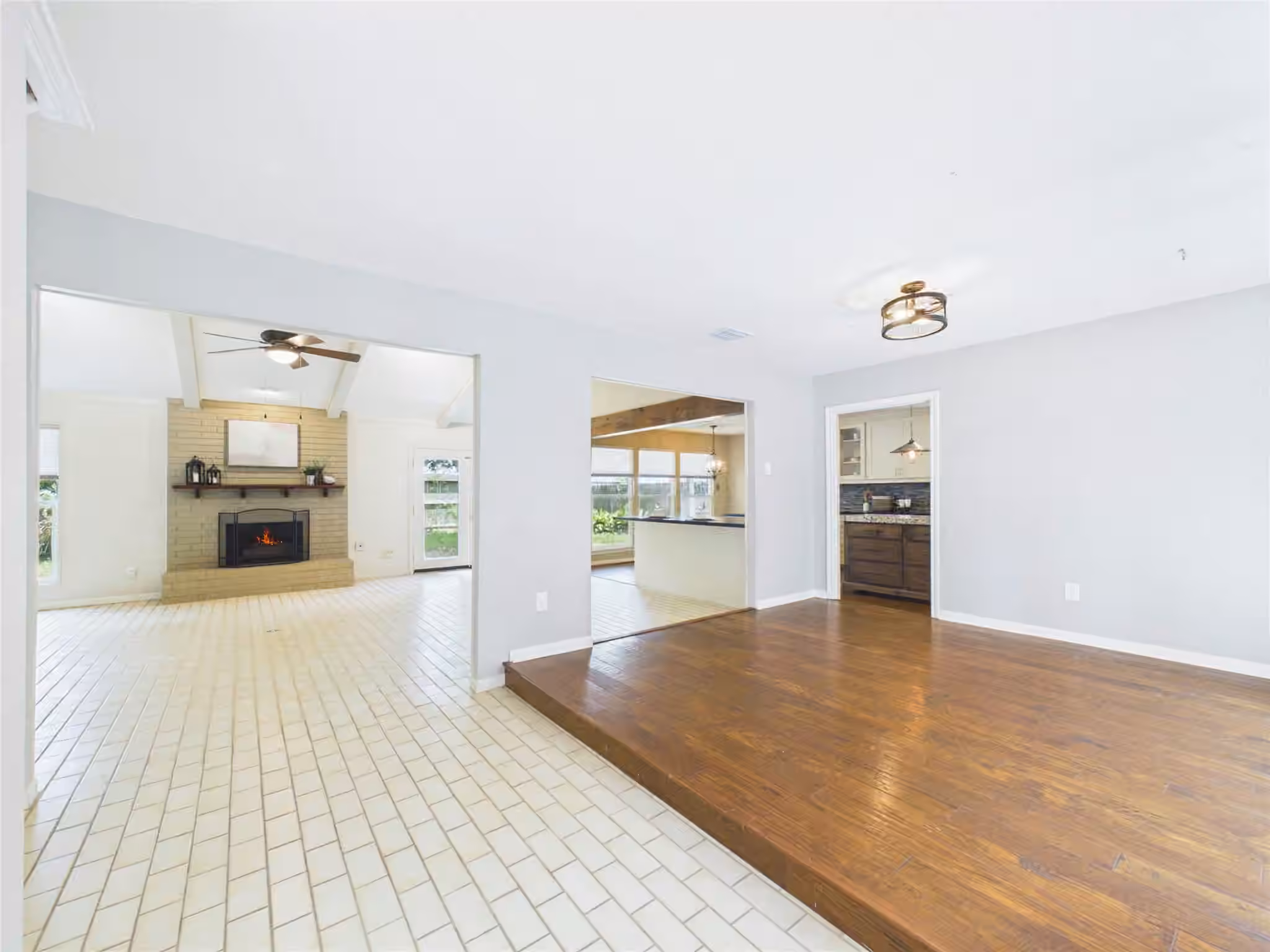 Photo 7 of 1010 Baronridge Drive, Seabrook, TX