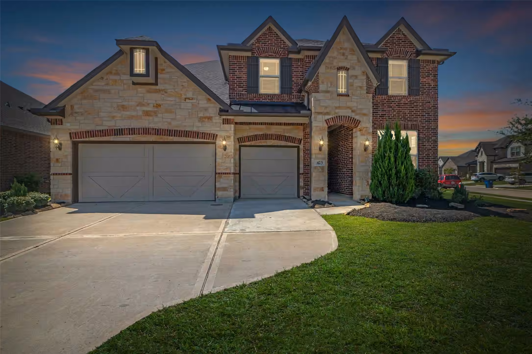 Photo of 423 Round Top Street, Webster, TX
