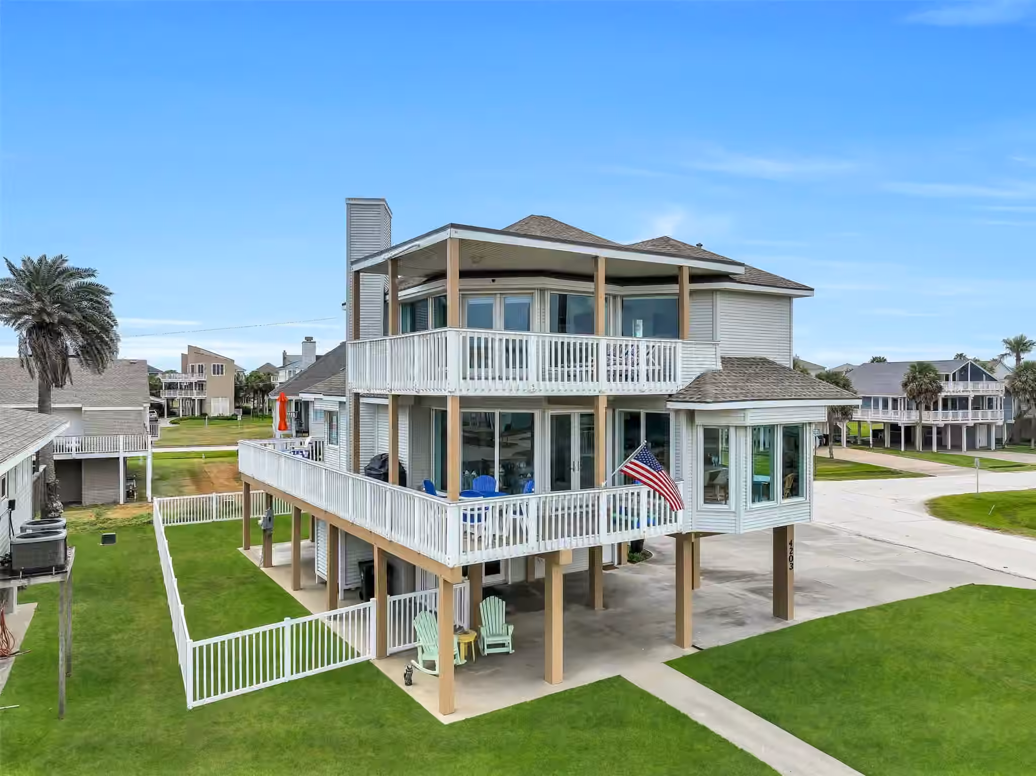 Photo of 4203 Campeche Court, Galveston, TX 77554