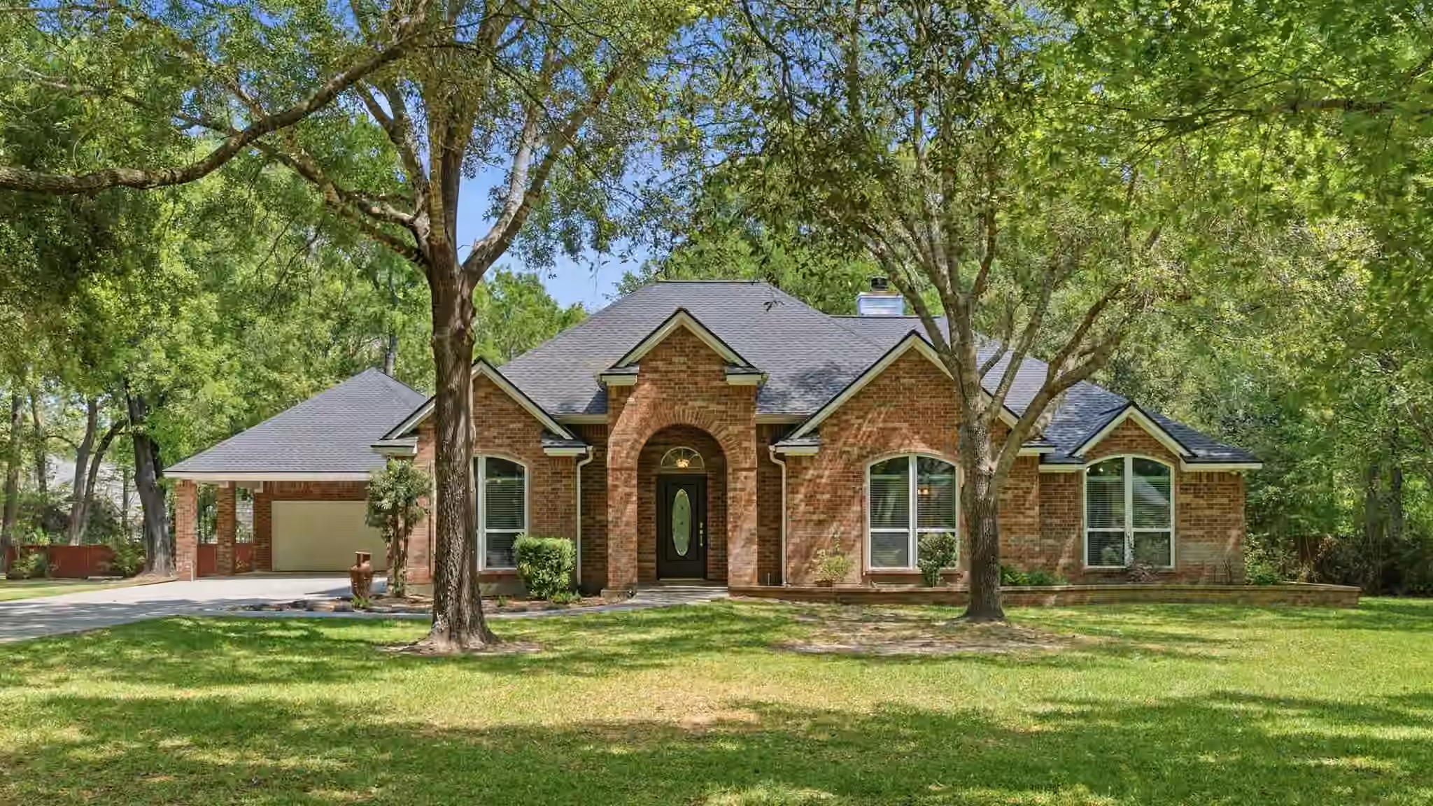 Photo of 11714 Creek View Lane, Conroe, TX 77385
