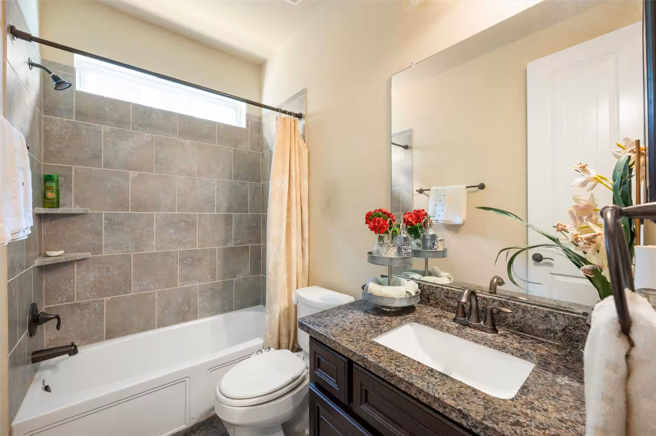 Photo 5 of 19314 Stanton Lake Dr, Cypress, TX
