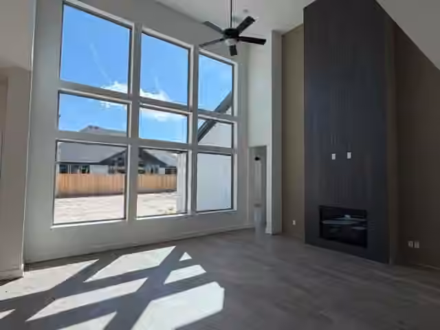 Photo 4 of 10514 Sedge Blade Lane, Cypress, TX
