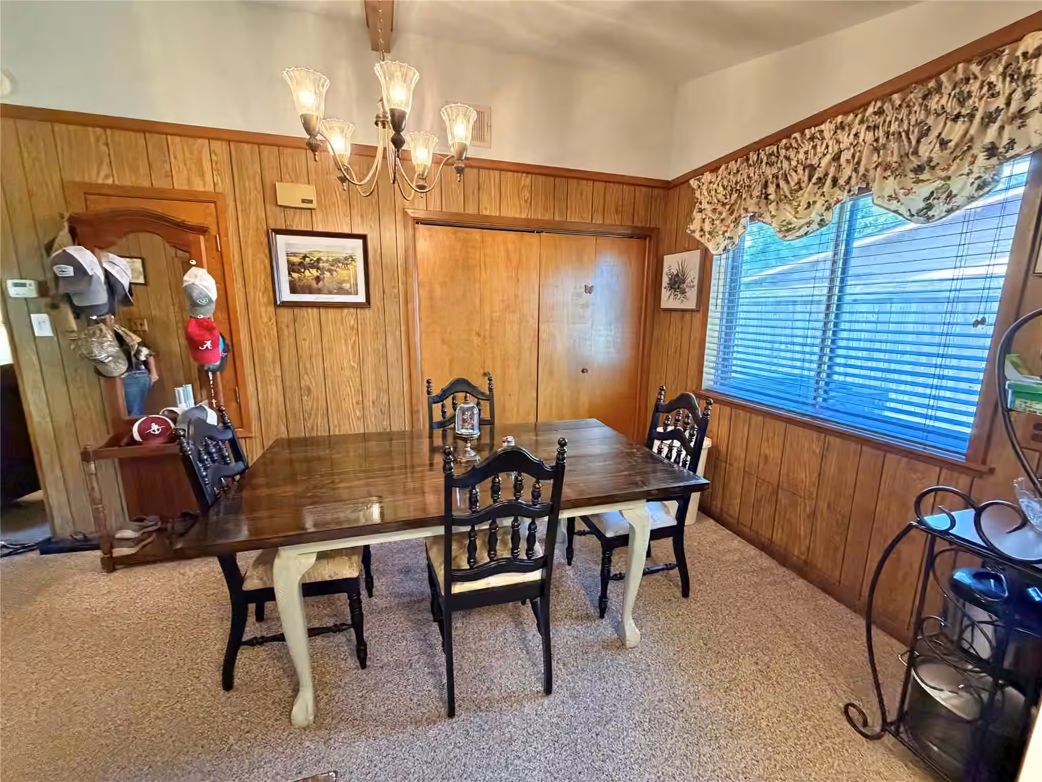 Photo 5 of 266 Inwood Drive, West Columbia, TX
