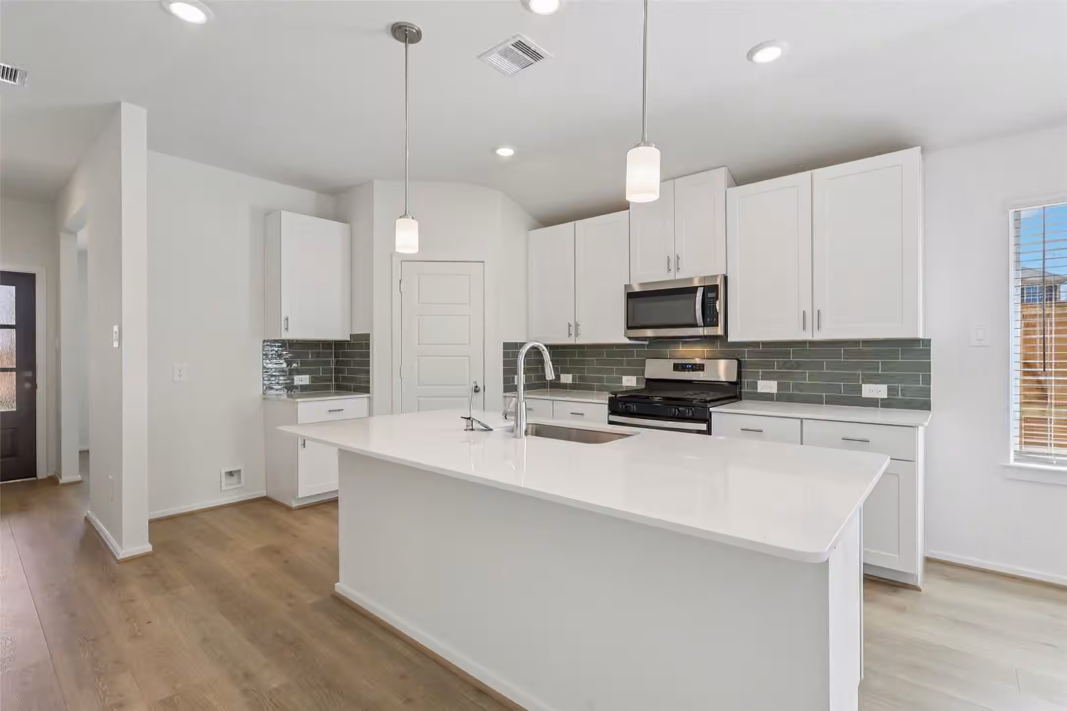 Photo of 12027 Marlin Strait Drive, Baytown, TX 77523