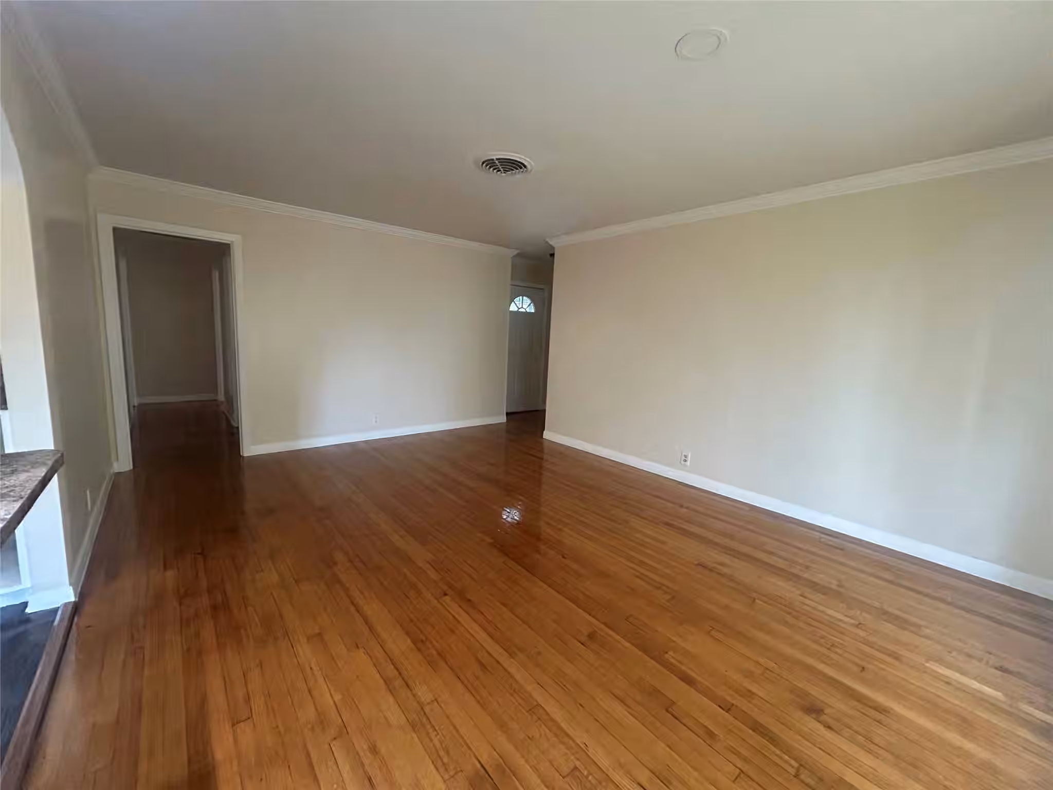 Photo 7 of 10211 Hinds Street, Houston, TX 77034