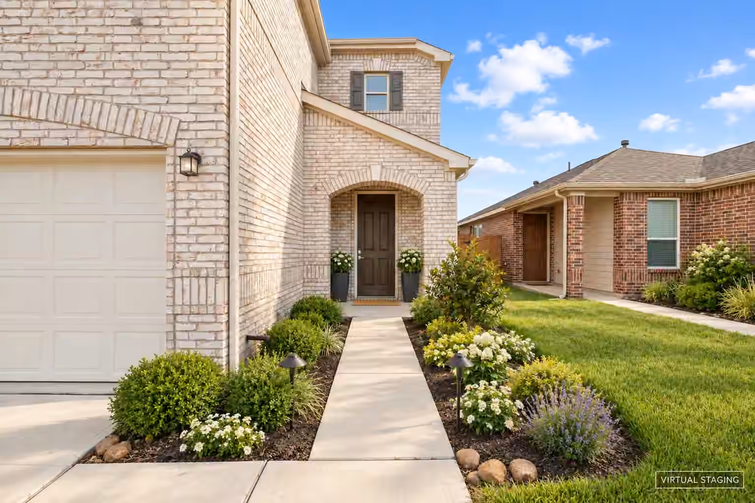 Photo 3 of 21230 Harbor Shore Drive, Cypress, TX