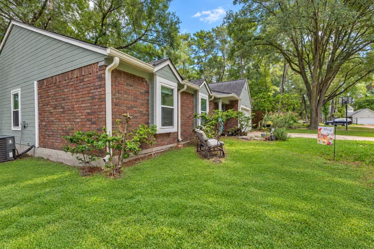 Photo 4 of 3319 Creek Shadows Drive, Kingwood, TX