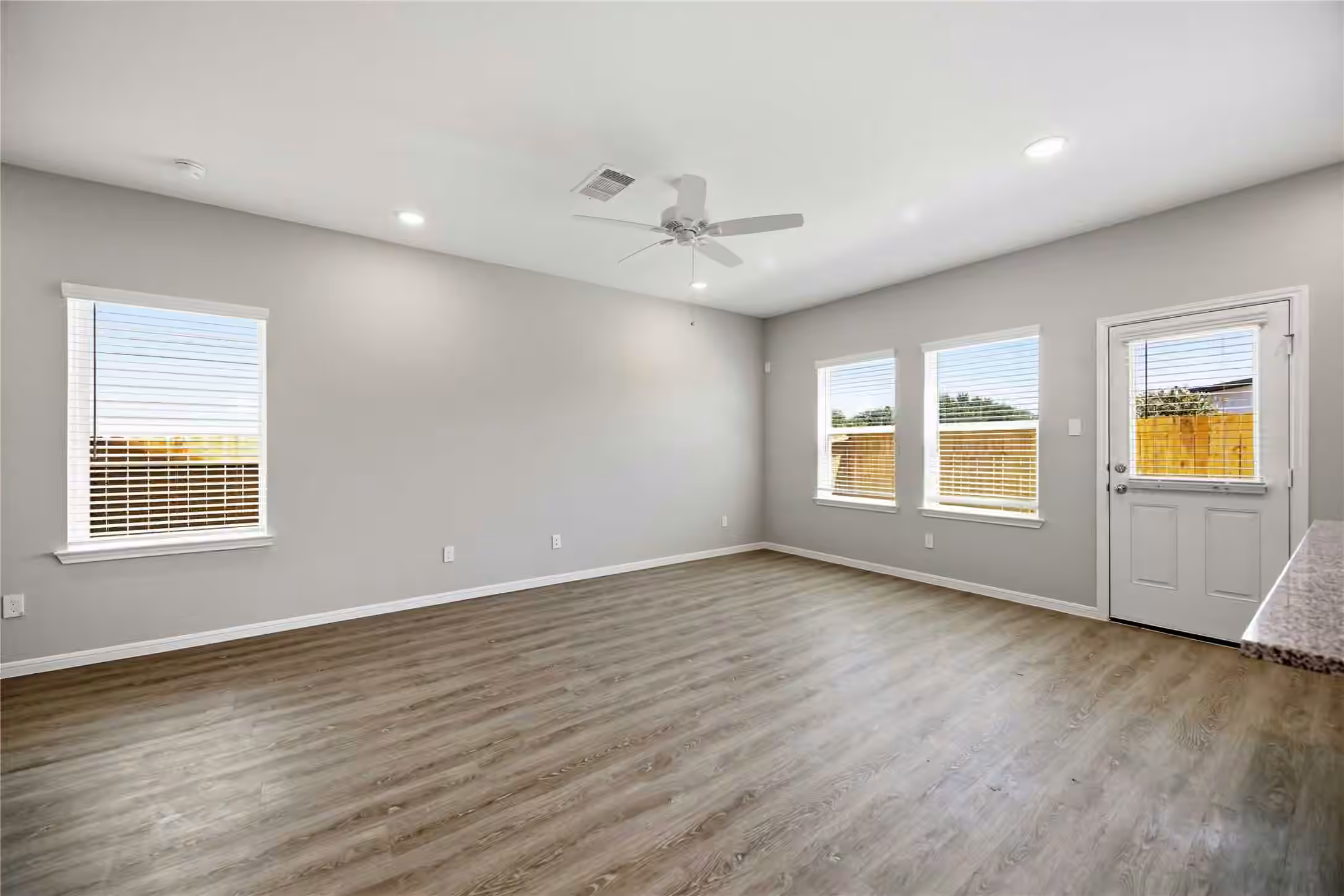 Photo 6 of 3207 Bayou Garden Trail, Houston, TX