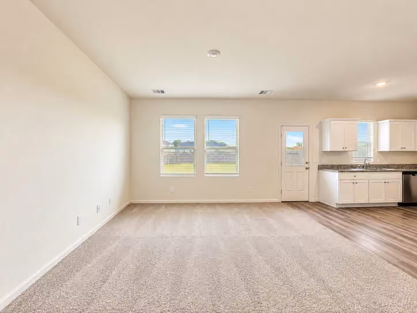 Photo 6 of 10166 Red Orchid Drive, Houston, TX