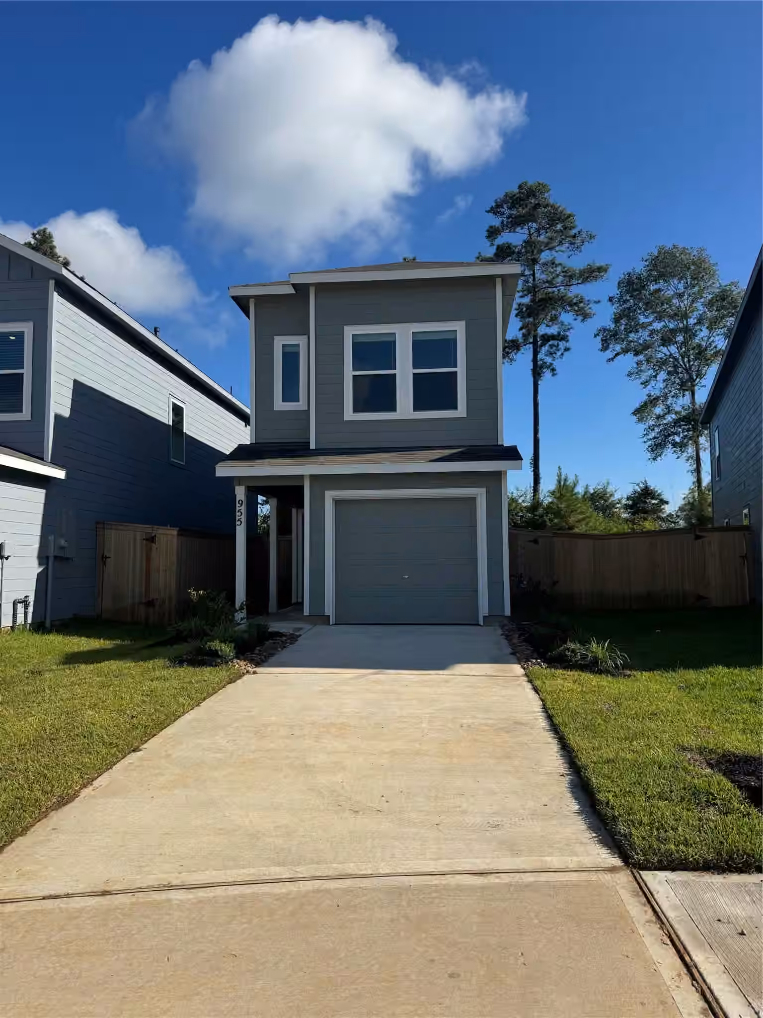 Photo of 955 Pertuso Lane, Huffman, TX