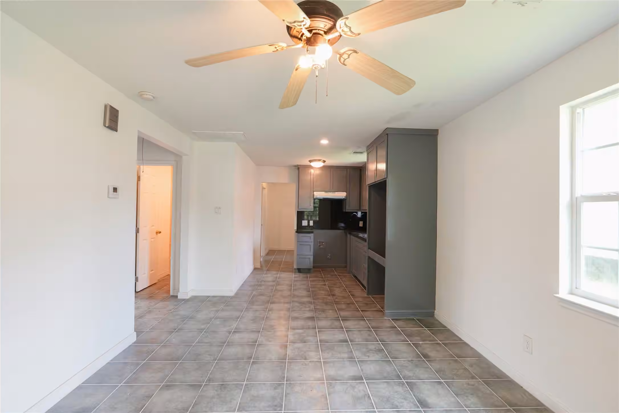Photo 2 of 2407 Russell Street, Houston, TX