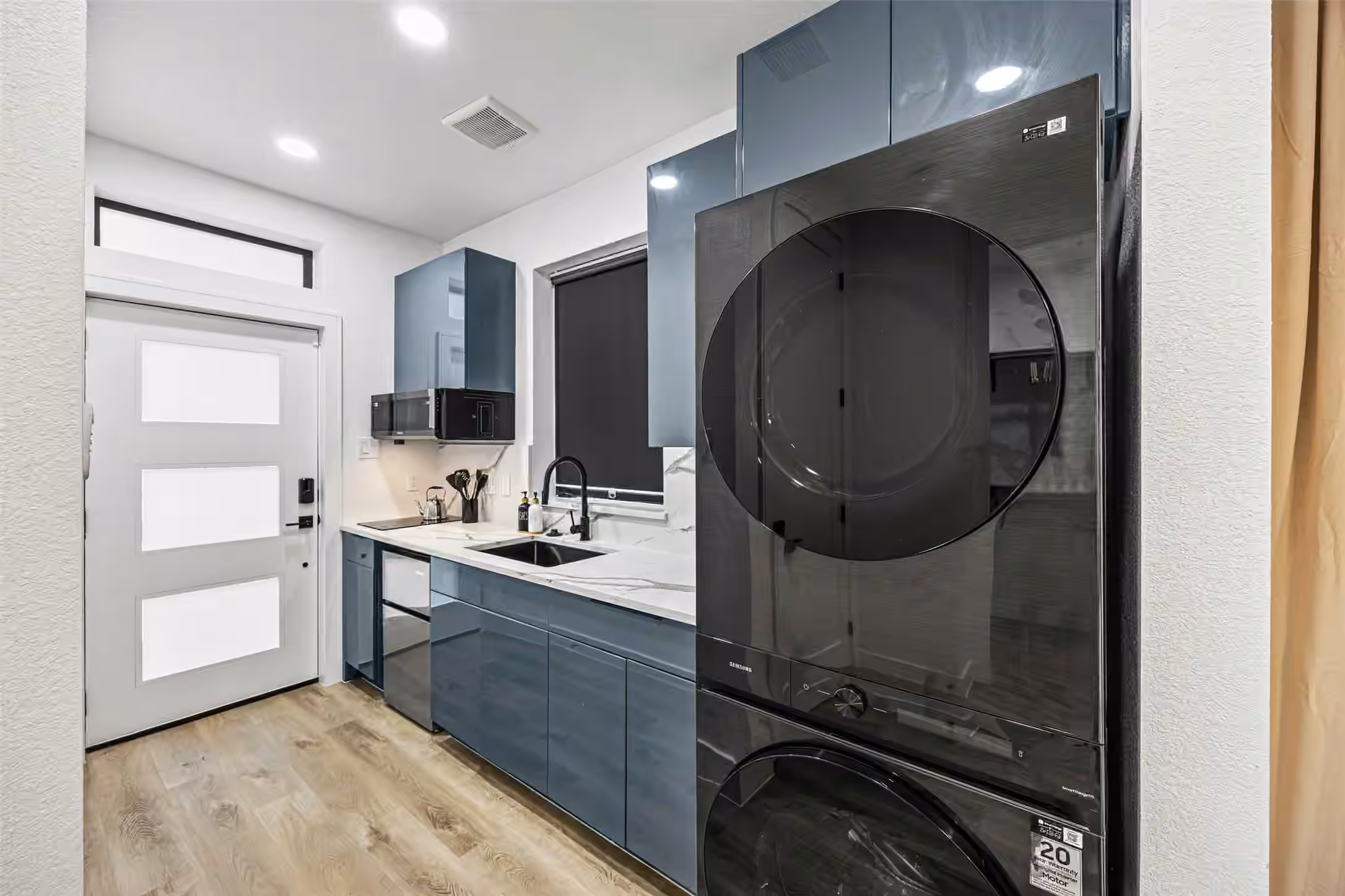 Photo 7 of 2801 Delano Street, Houston, TX