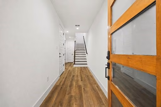 Photo 3 of 1305 E 27th Street A, Houston, TX