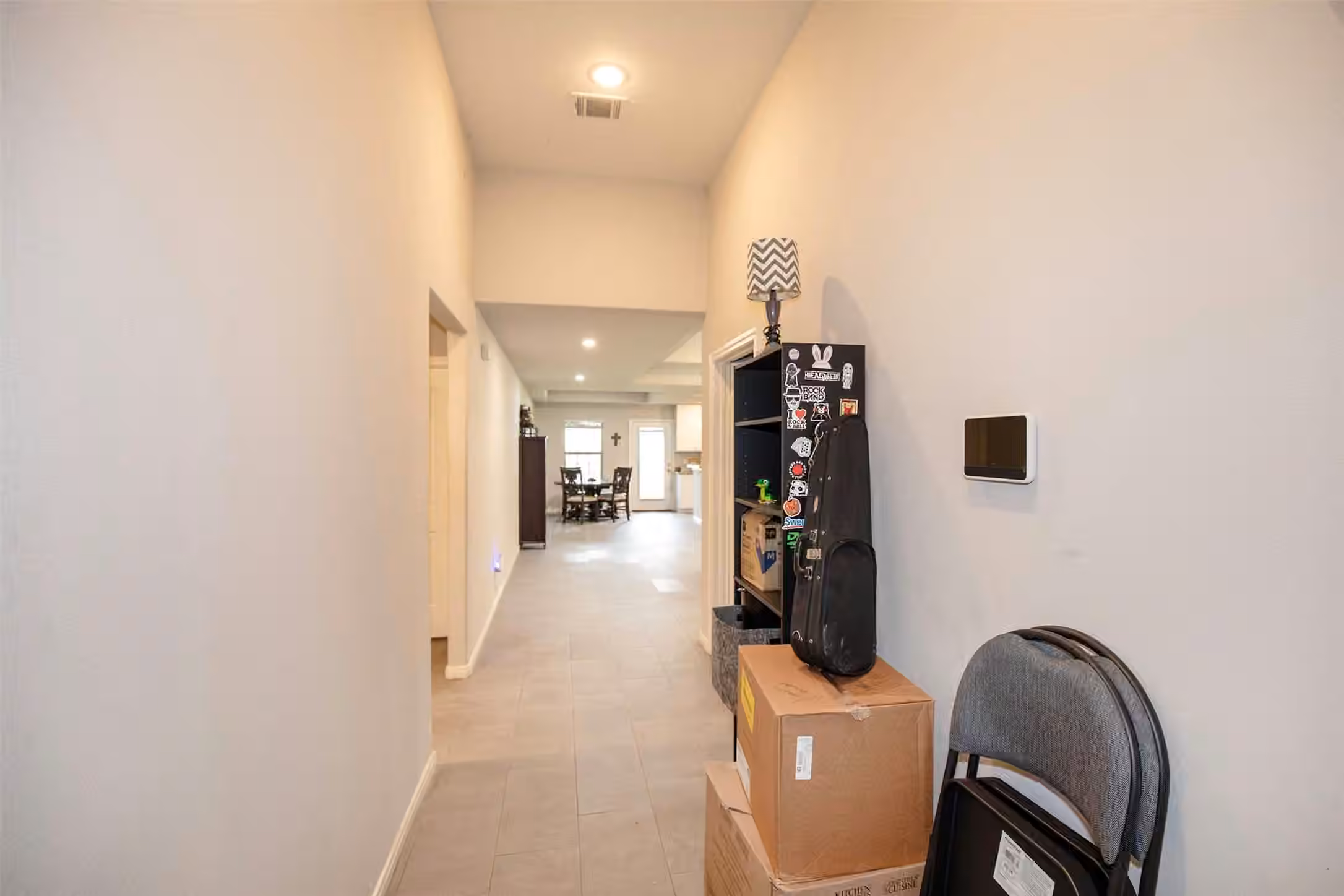 Photo 3 of 526 N 2nd Street, La Porte, TX