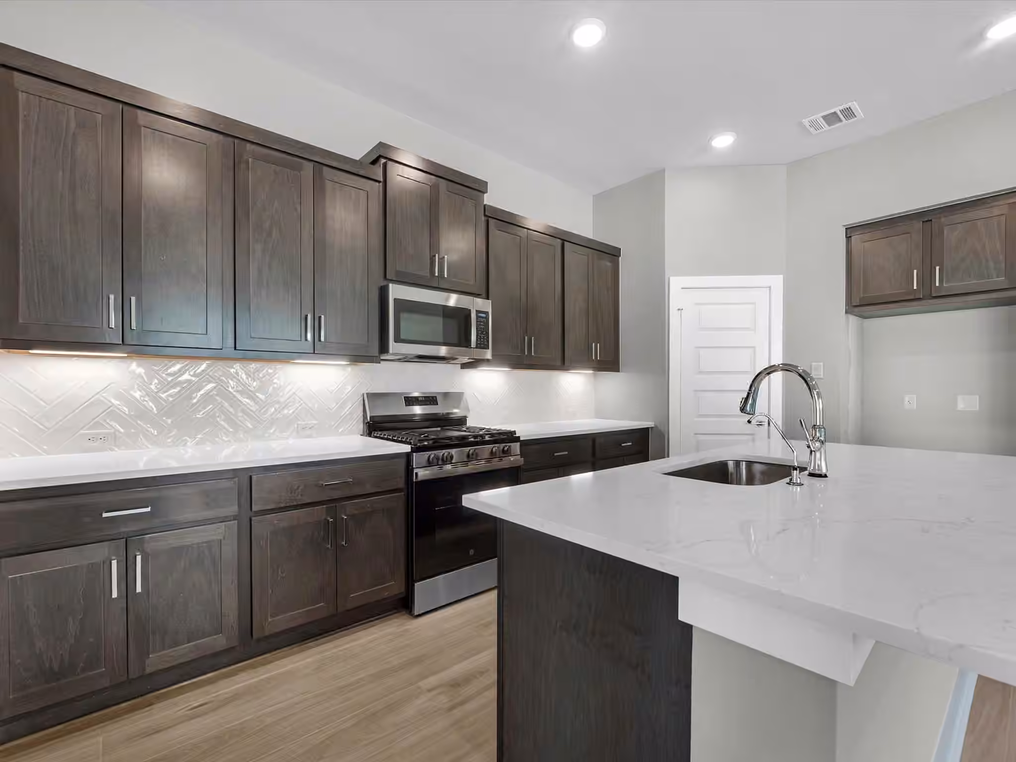Photo 3 of 14908 Clover Meadow Lane, Montgomery, TX