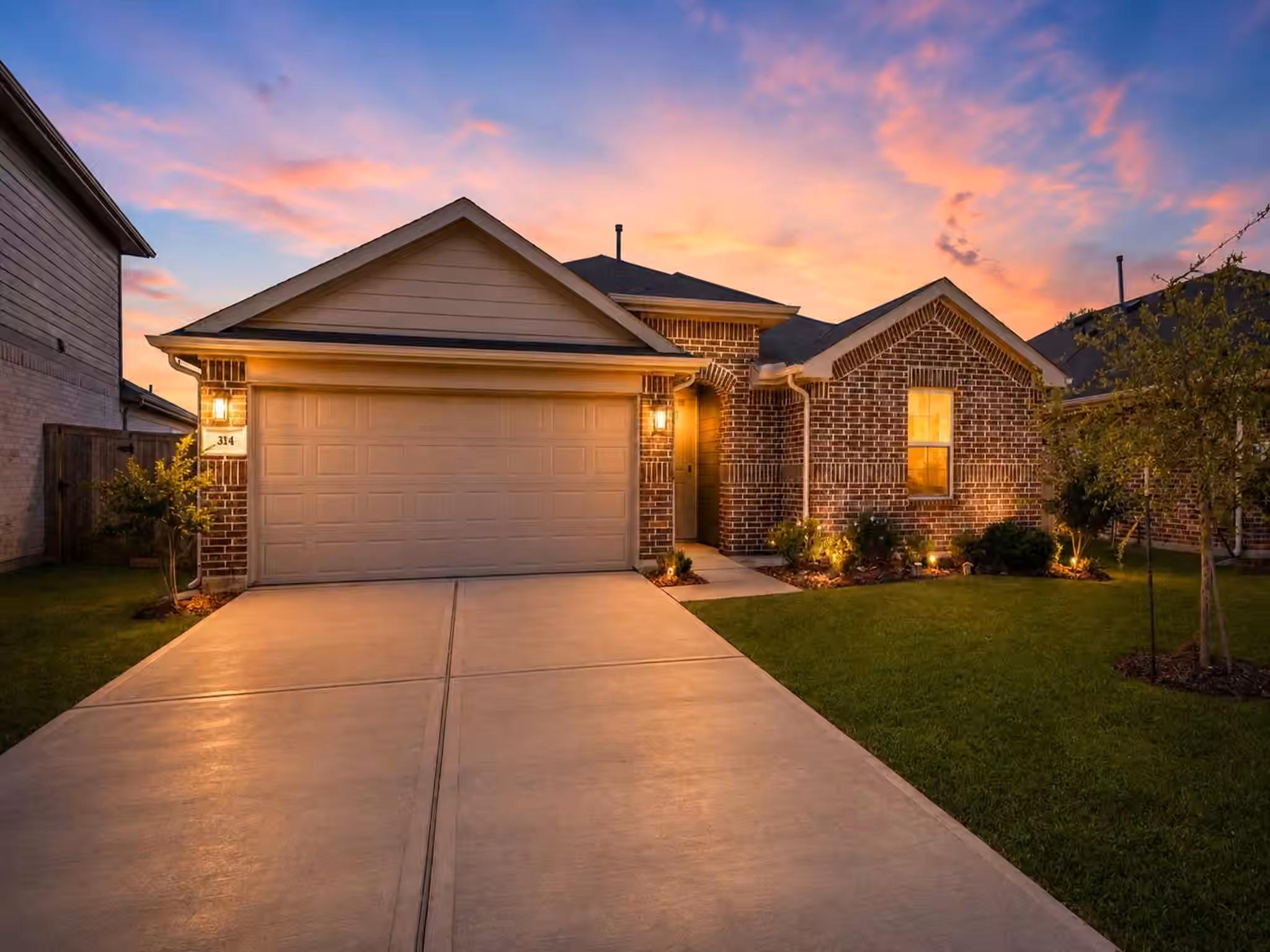 Photo of 314 Dyers Pointe Drive, Crosby, TX