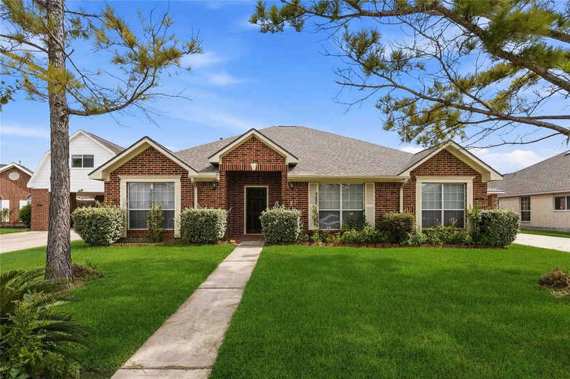 Photo of 11406 Kay Lane, Pearland, TX