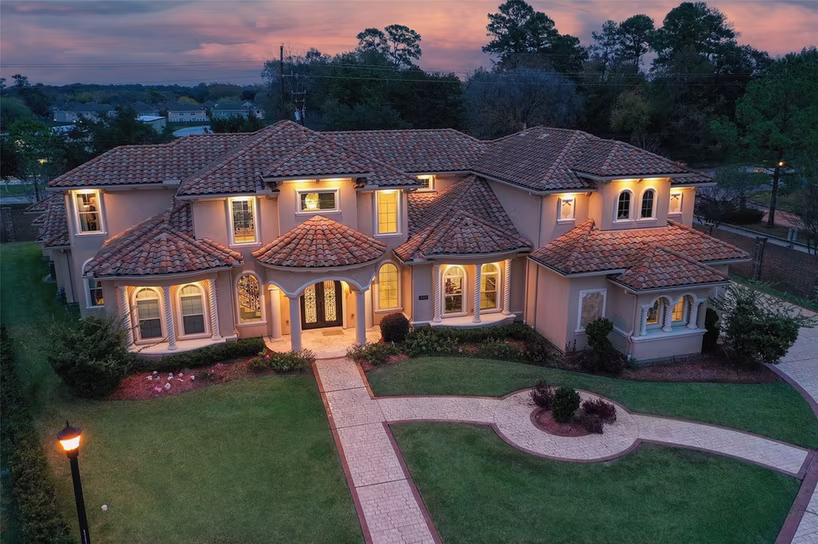 Photo 4 of 17122 Ashley Woods Court, Spring, TX