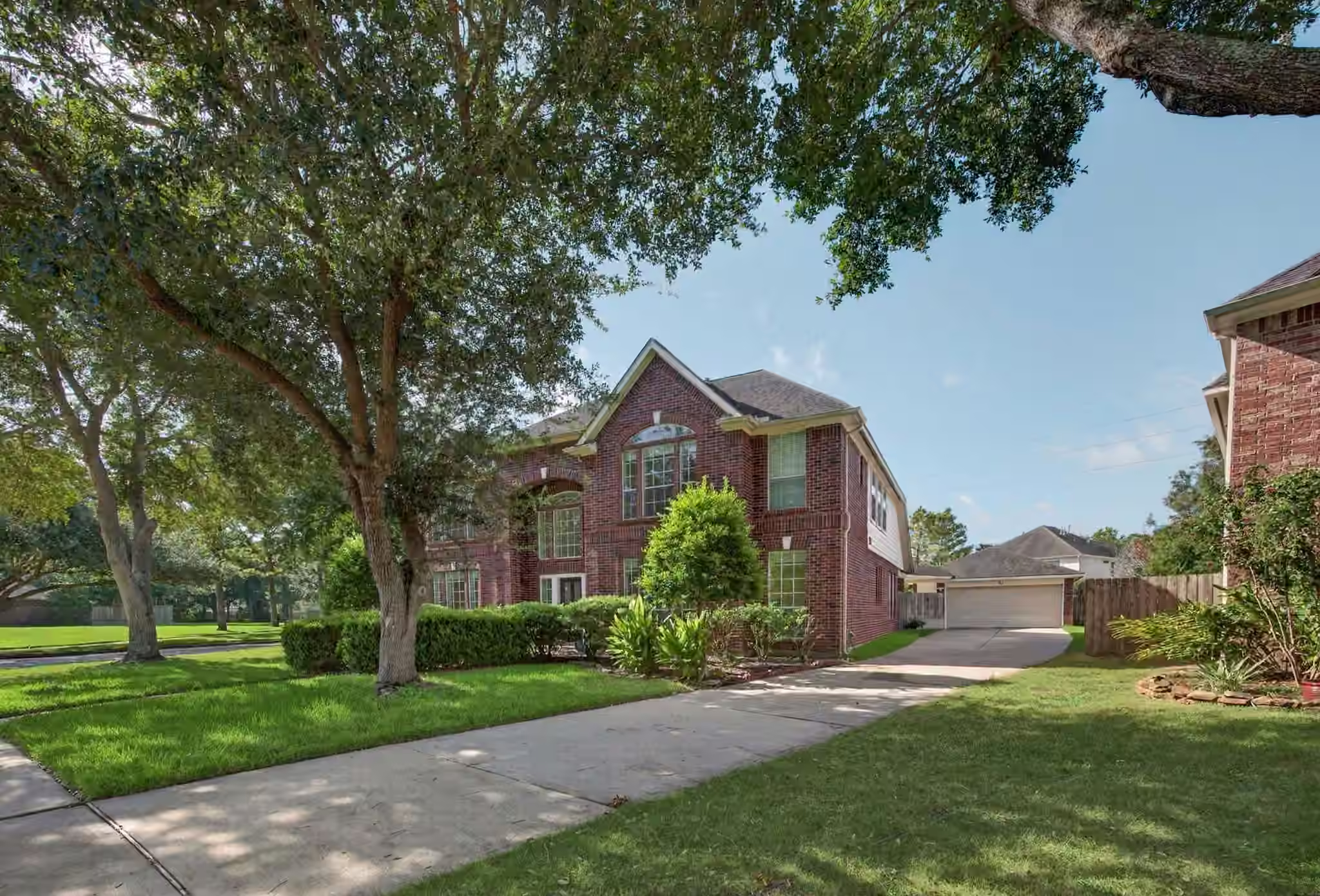 Photo 3 of 5326 Hanneck Valley Lane, Katy, TX