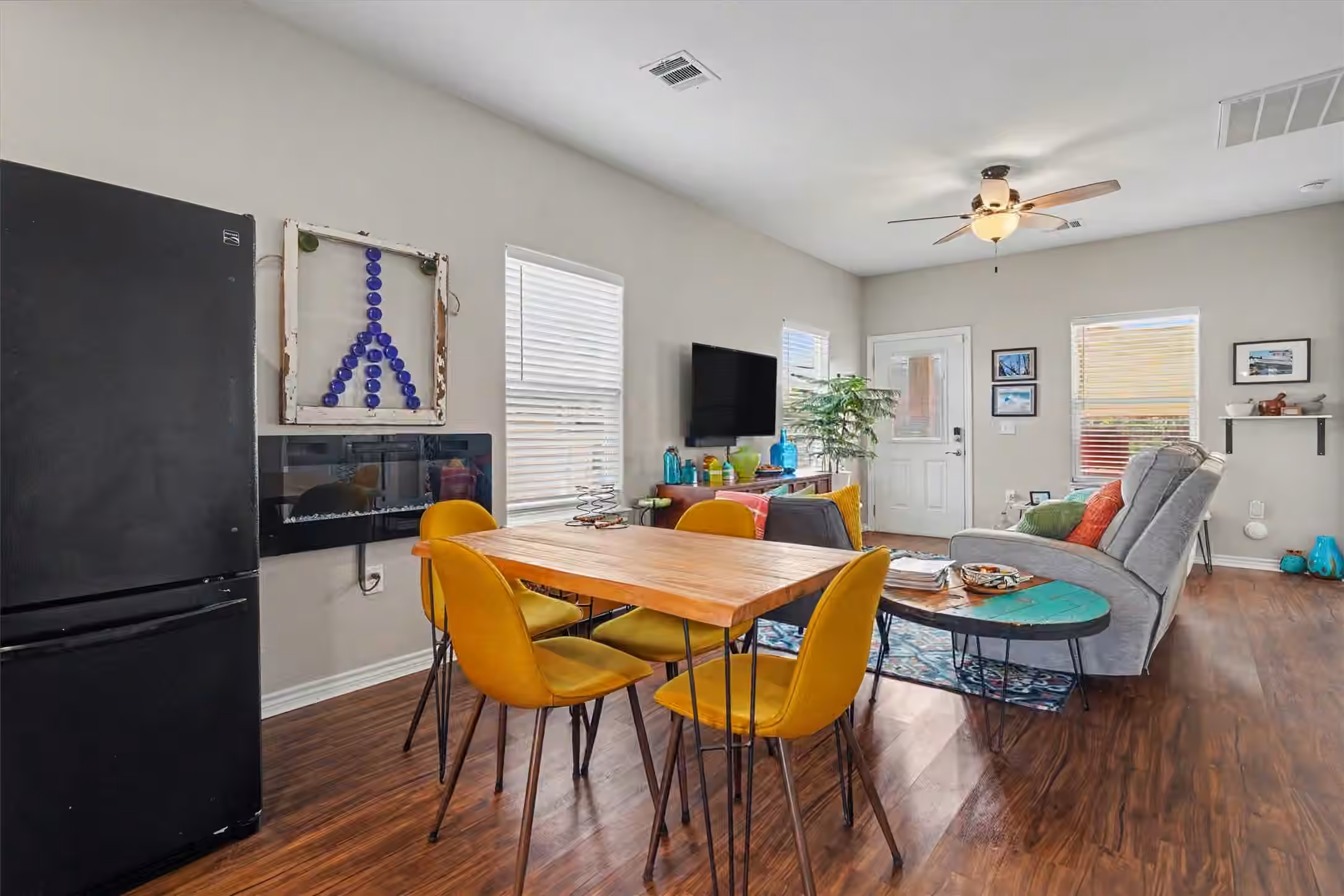 Photo 6 of 710 35th Street, Galveston, TX