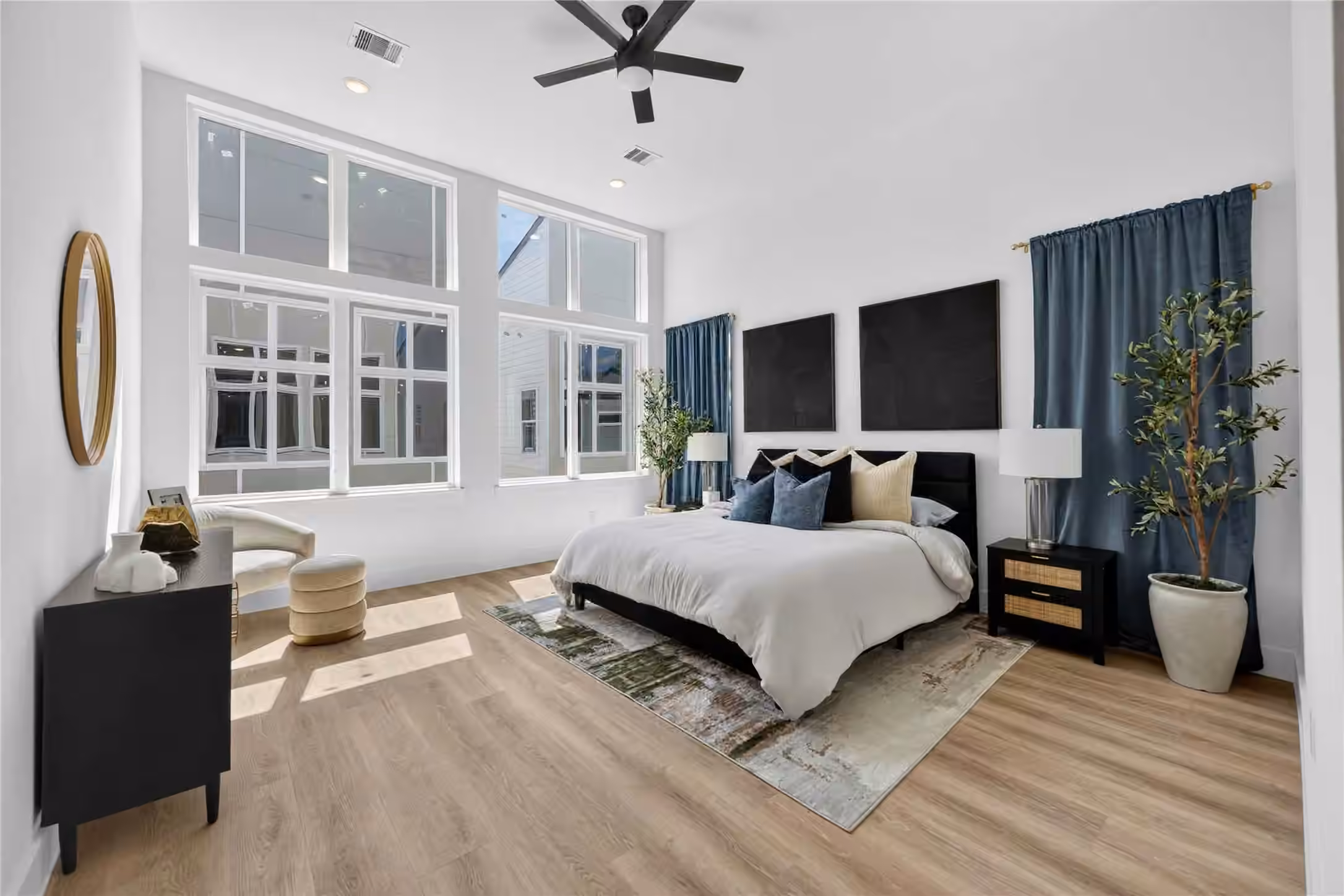 Photo 4 of 316 Walthall C, Houston, TX