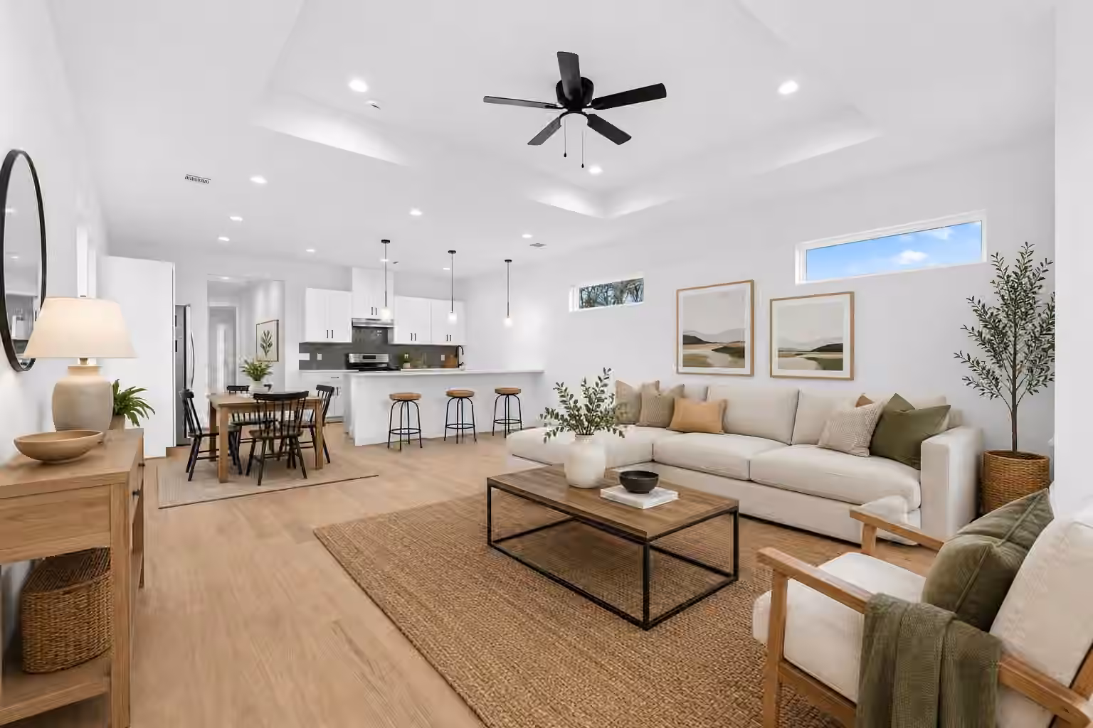 Photo 5 of 8403 Sunnyhill Street, Houston, TX
