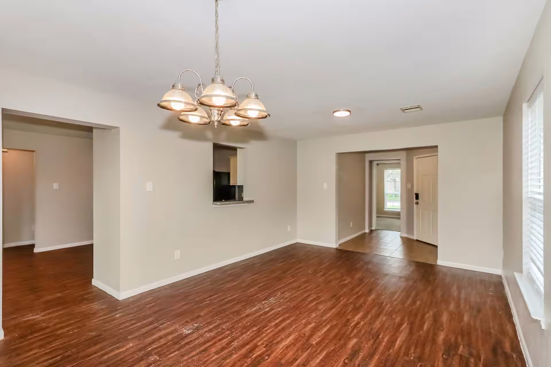 Photo 6 of 5119 Panay Park Drive, Houston, TX