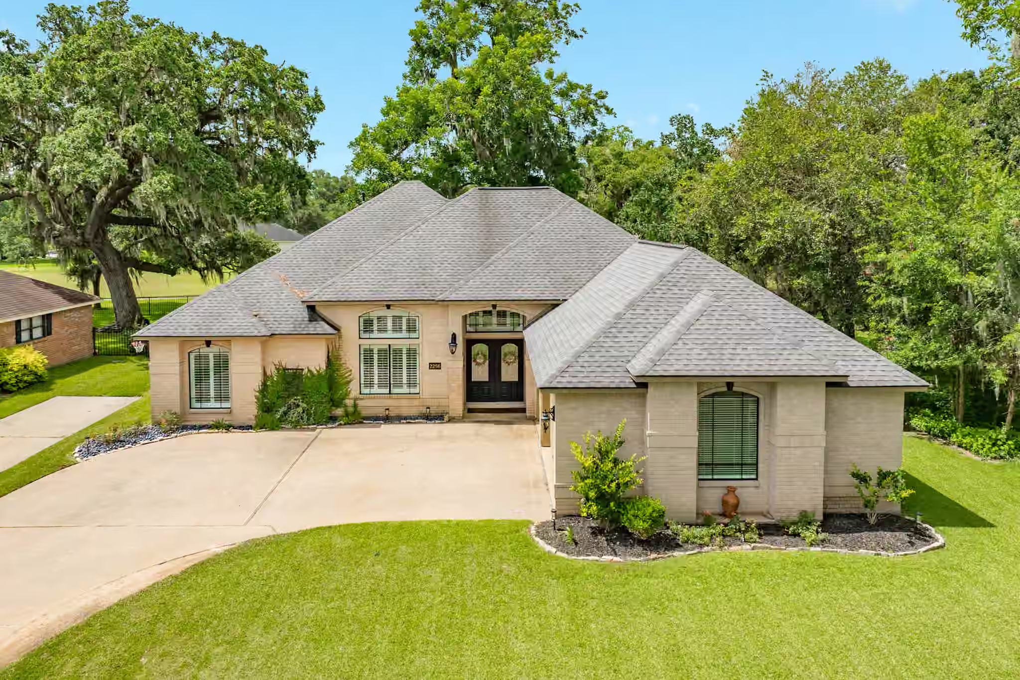 Photo 3 of 2286 Riverside Drive, West Columbia, TX