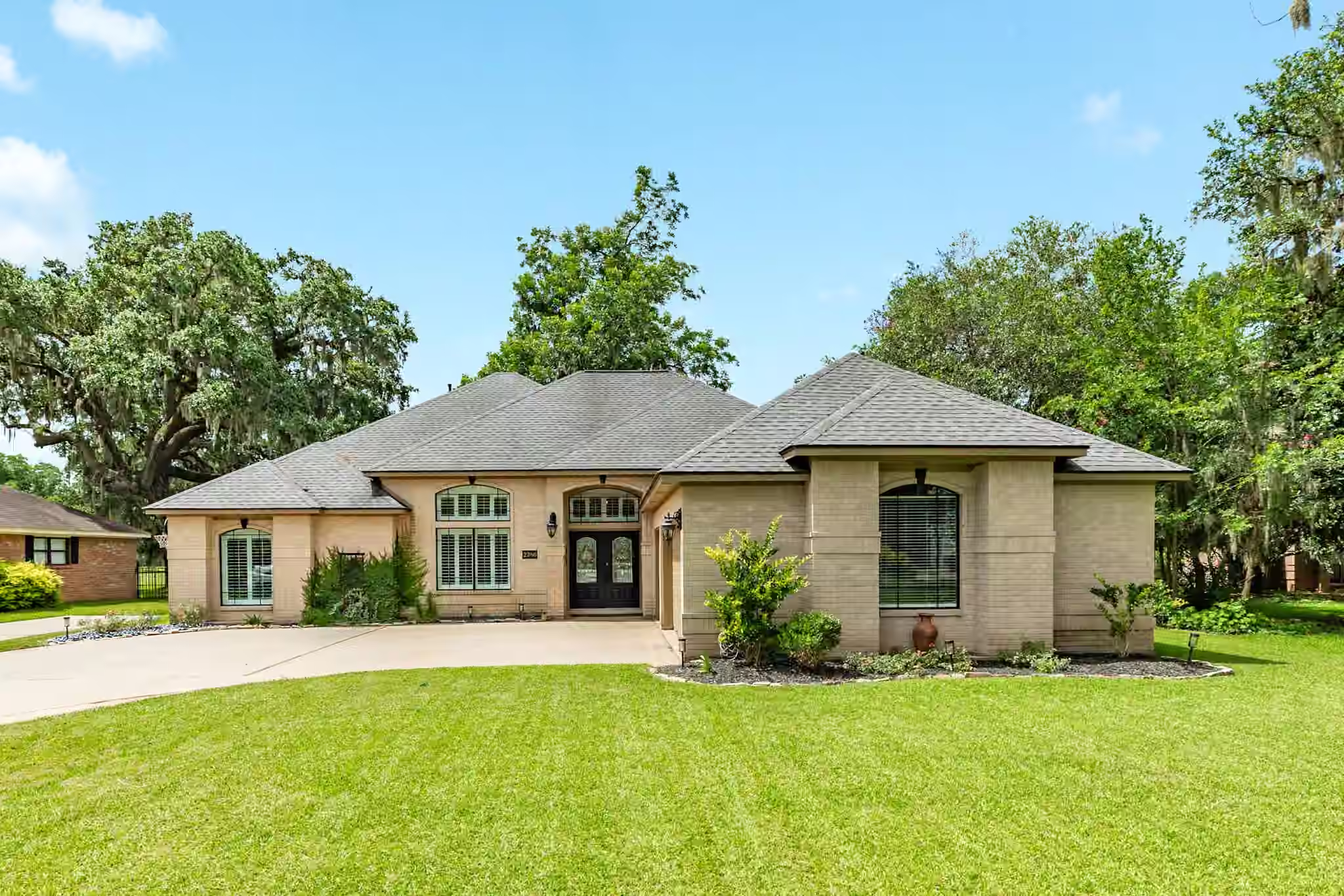 Photo 4 of 2286 Riverside Drive, West Columbia, TX