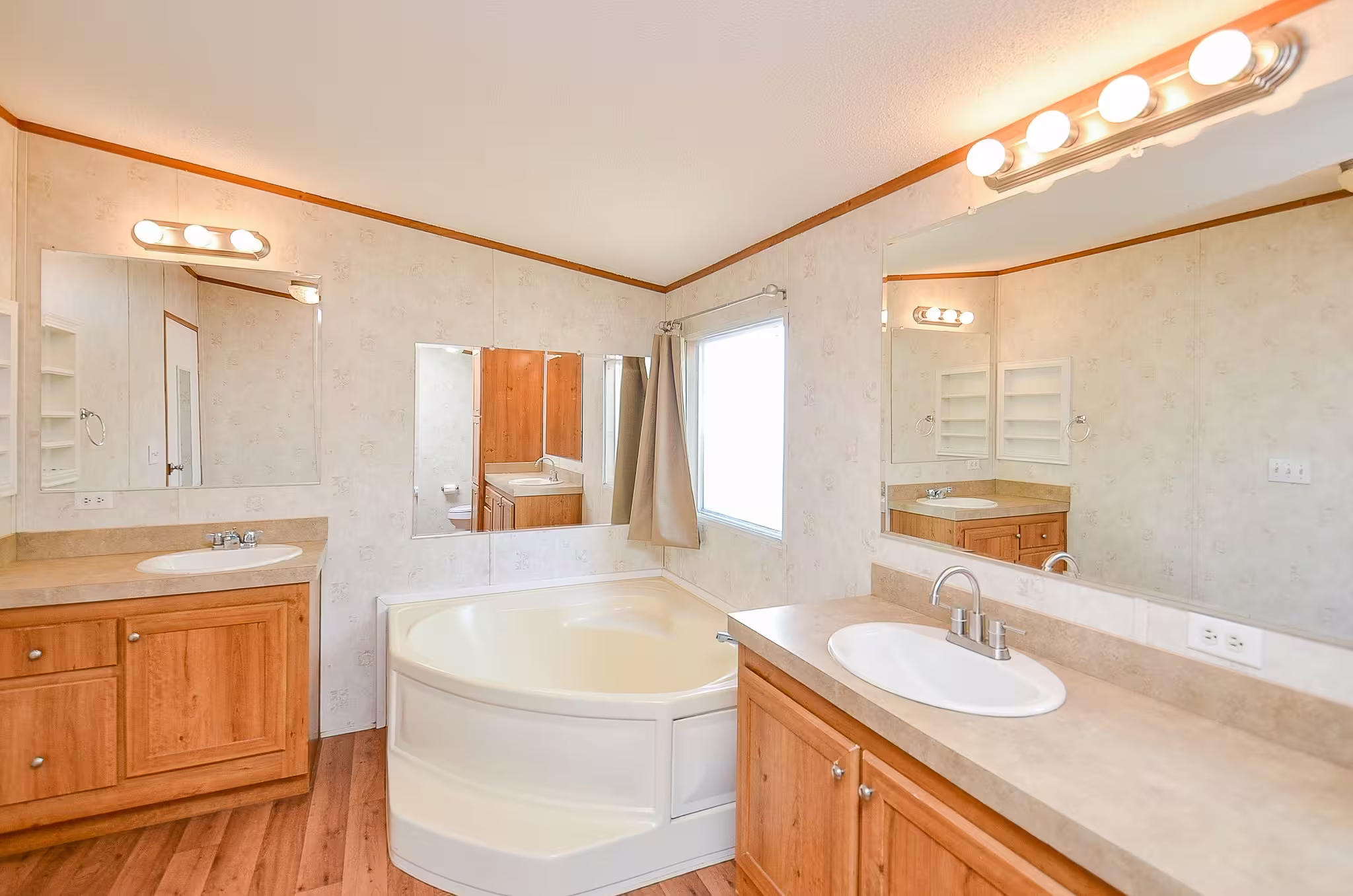 Photo 7 of 5440 W 7th Street, Sheridan, TX