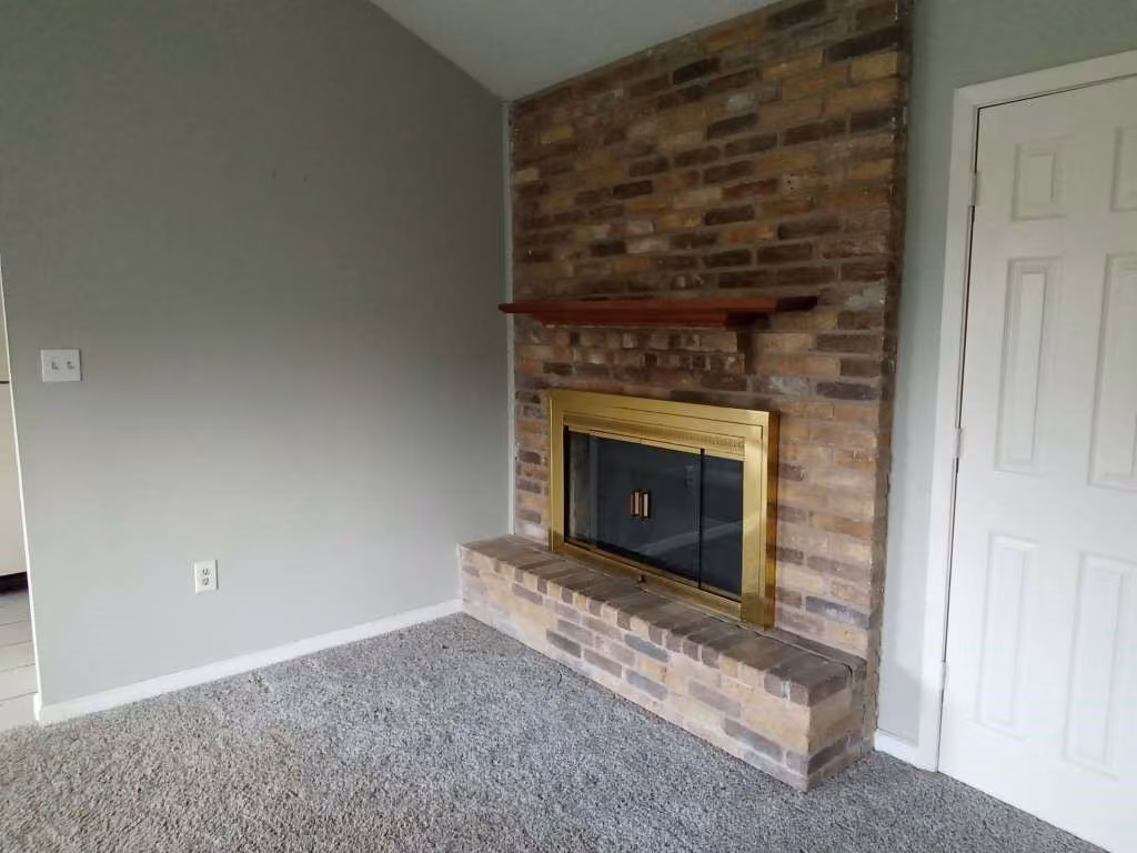 Photo 5 of 2410 Daffodil Street, Highlands, TX