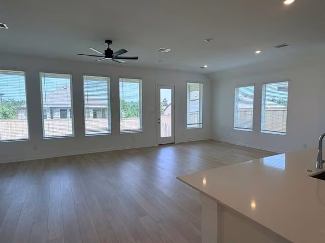 Photo 3 of 27103 Wrangler Way Drive, Montgomery, TX
