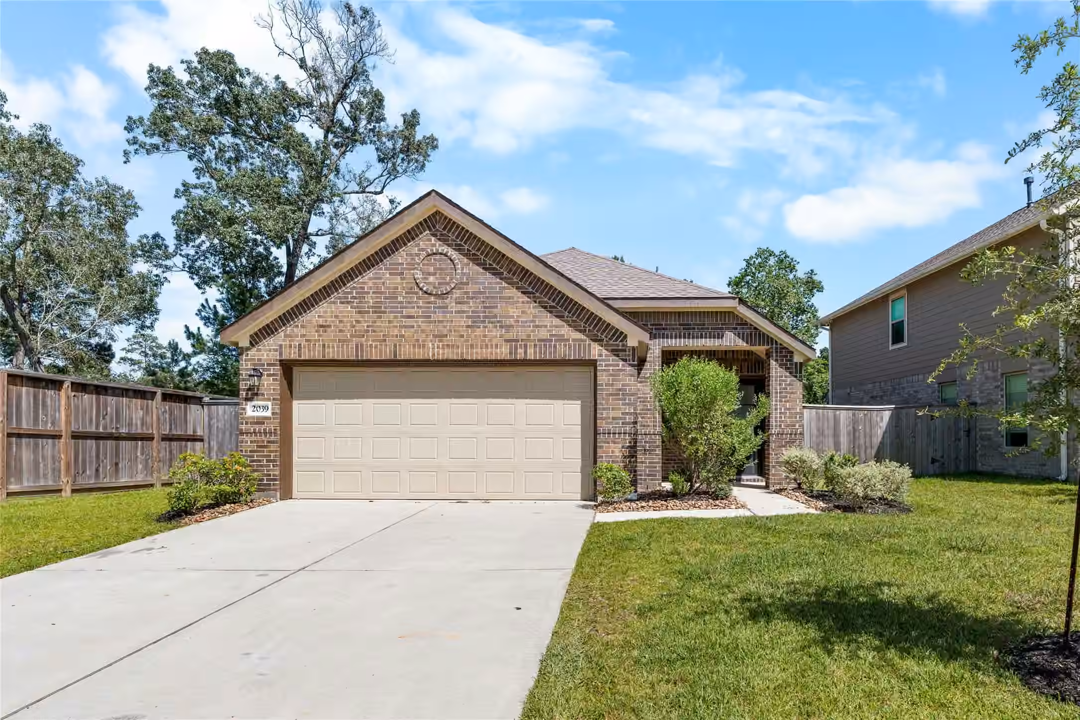 Photo of 2039 Barrett Gables Drive, Crosby, TX 77532