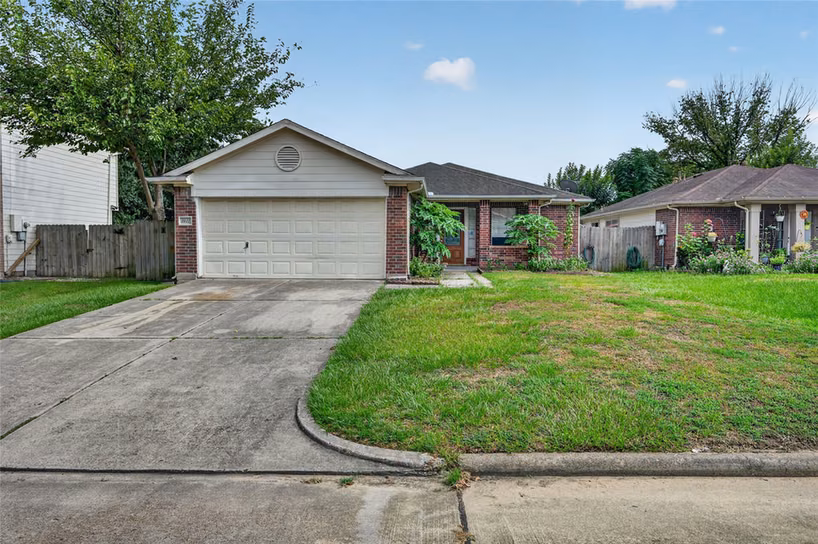 Photo of 2427 Chalet Road, Houston, TX 77038