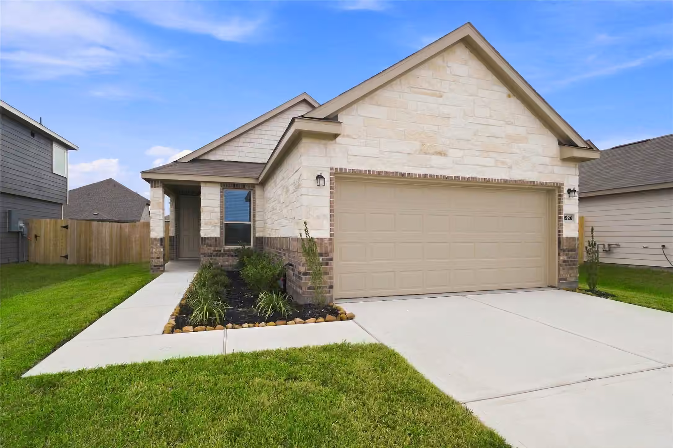 Photo of 1526 Valley Creek Drive, Arcola, TX