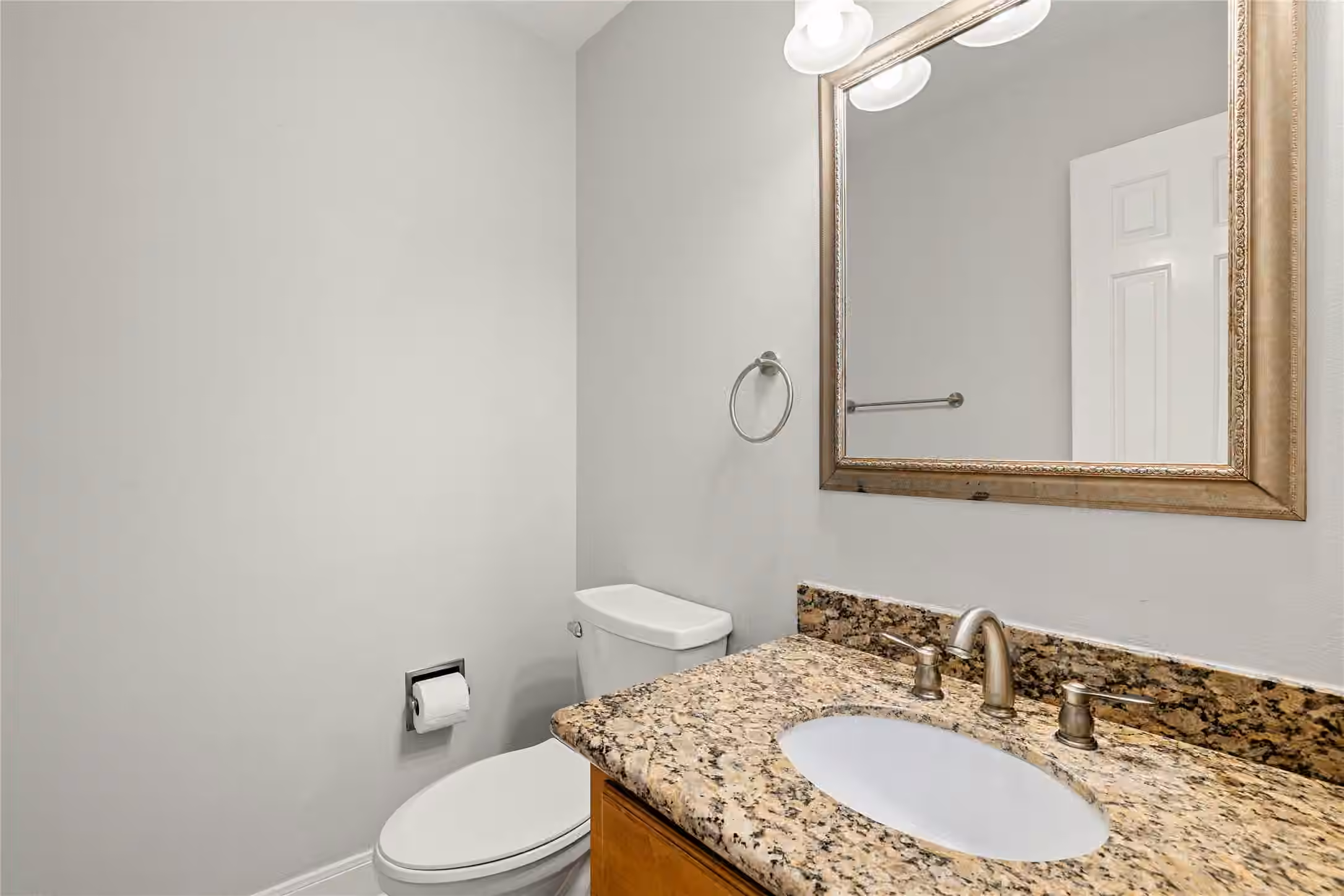 Photo 5 of 8007 Suspiro Drive, Houston, TX
