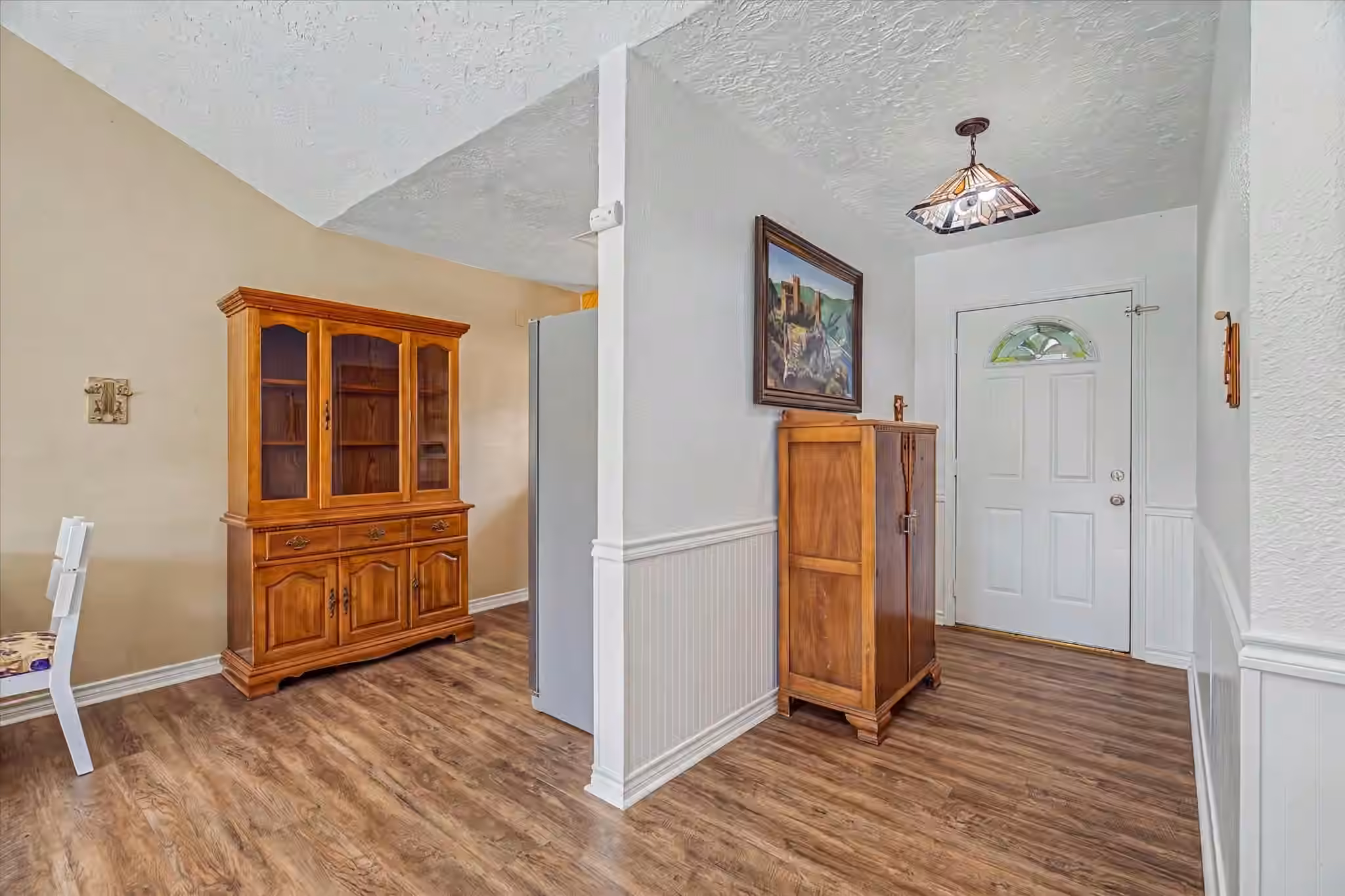 Photo 5 of 203 Hickory Street, Lake Jackson, TX