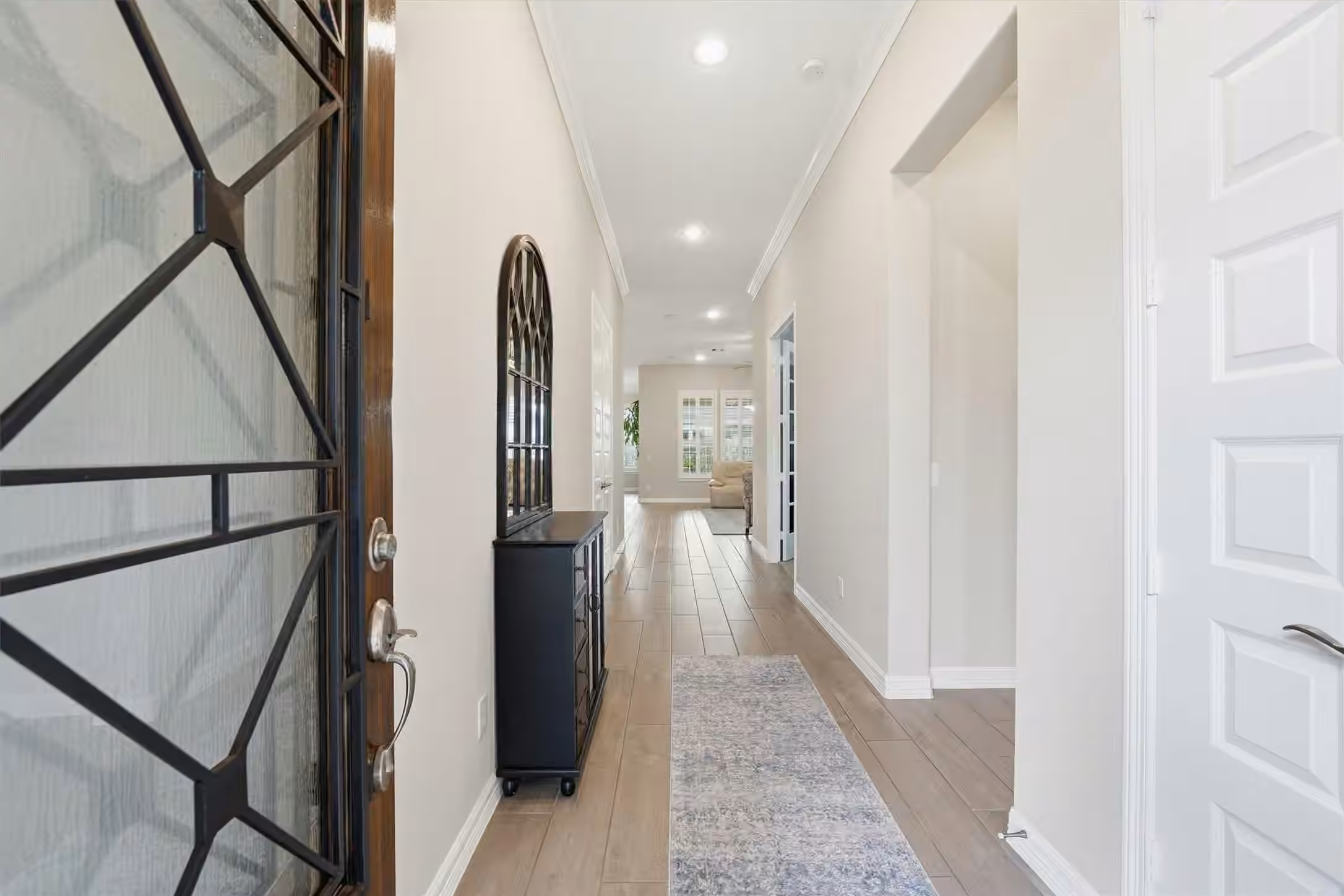 Photo 4 of 3411 Dover Valley Drive, Houston, TX
