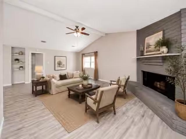 Photo 7 of 8622 Valley Meadow Drive, Houston, TX