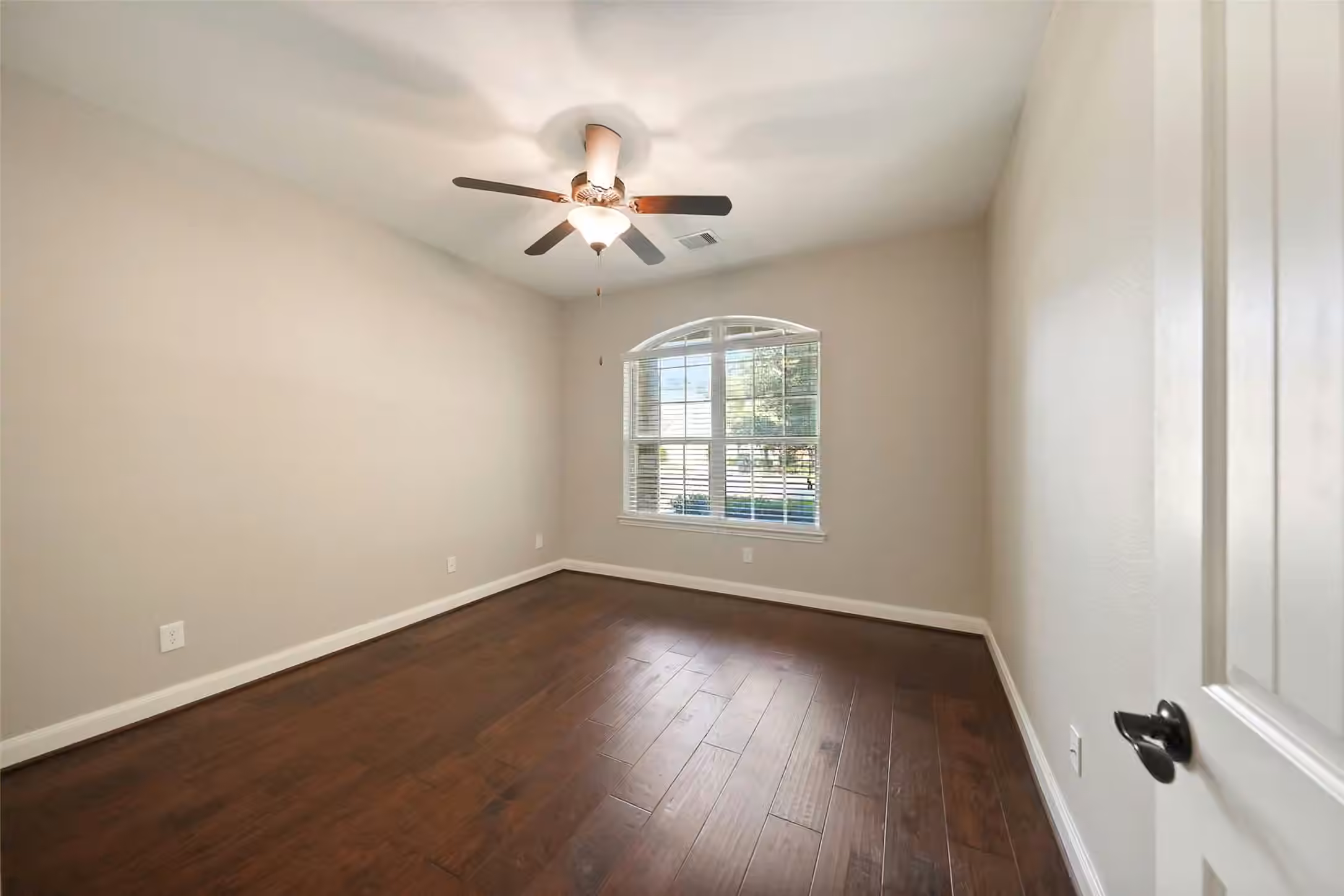 Photo 6 of 107 Jordans Place, Montgomery, TX