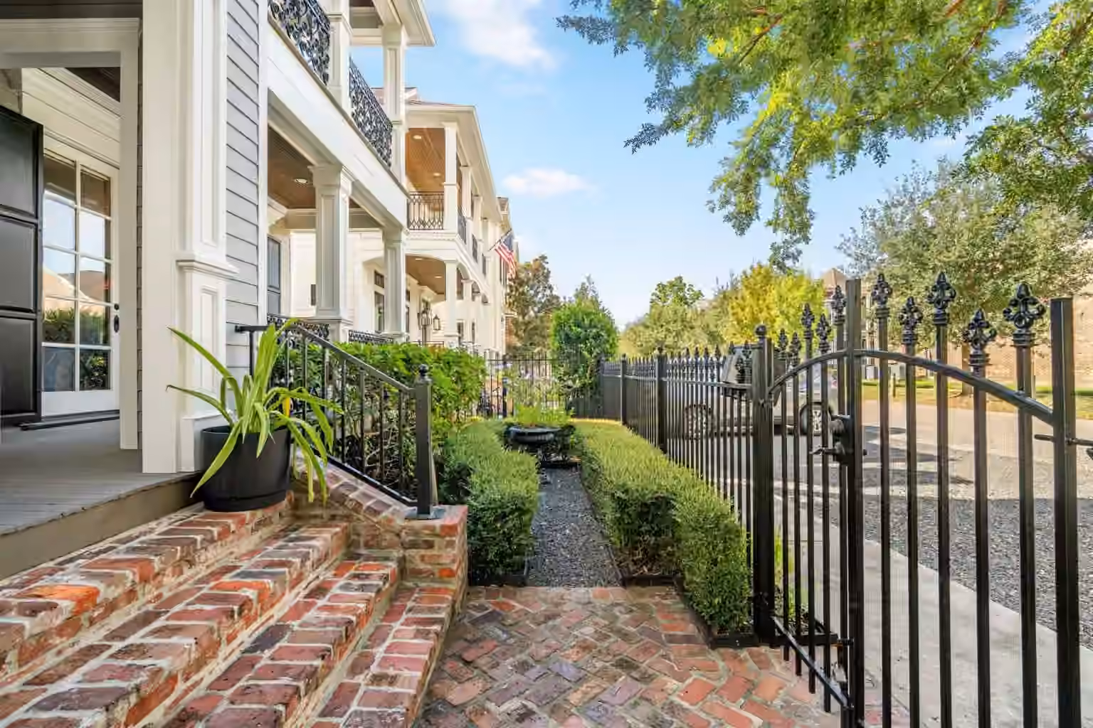 Photo 5 of 1022 Nicholson Street, Houston, TX