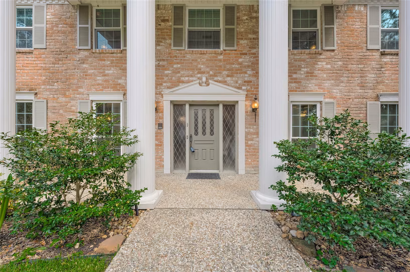 Photo 3 of 5510 Court Of York, Houston, TX