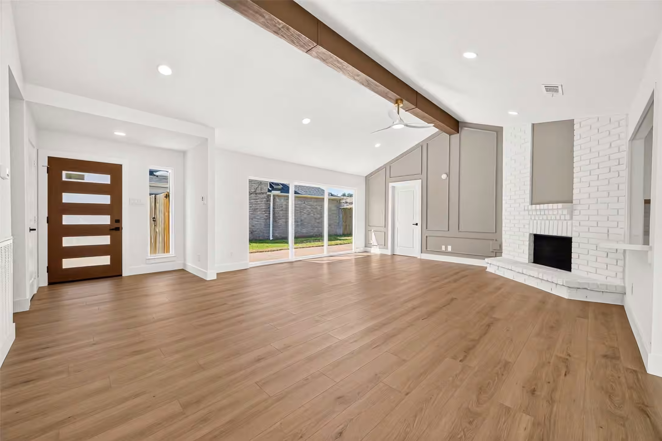 Photo 7 of 3615 Echo Grove Lane, Houston, TX