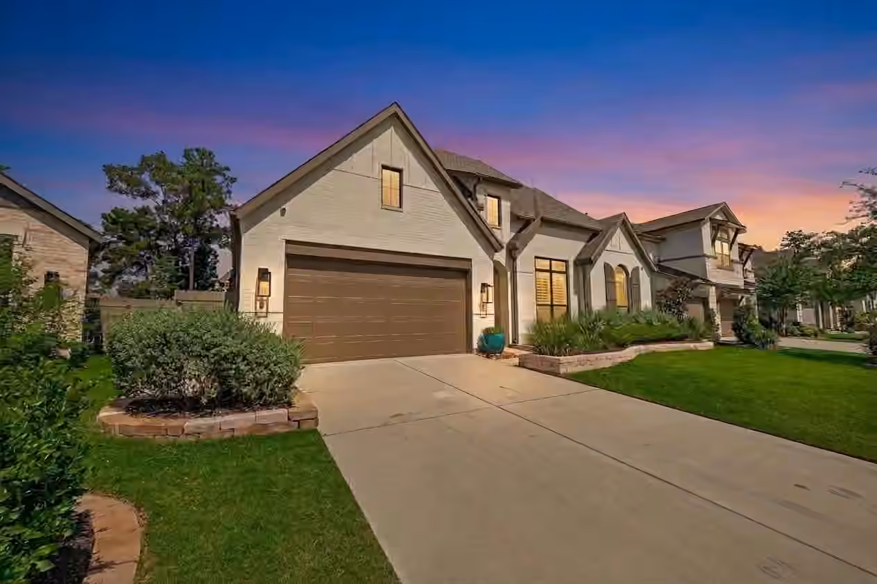 Photo 3 of 15211 Deseo Drive, Conroe, TX