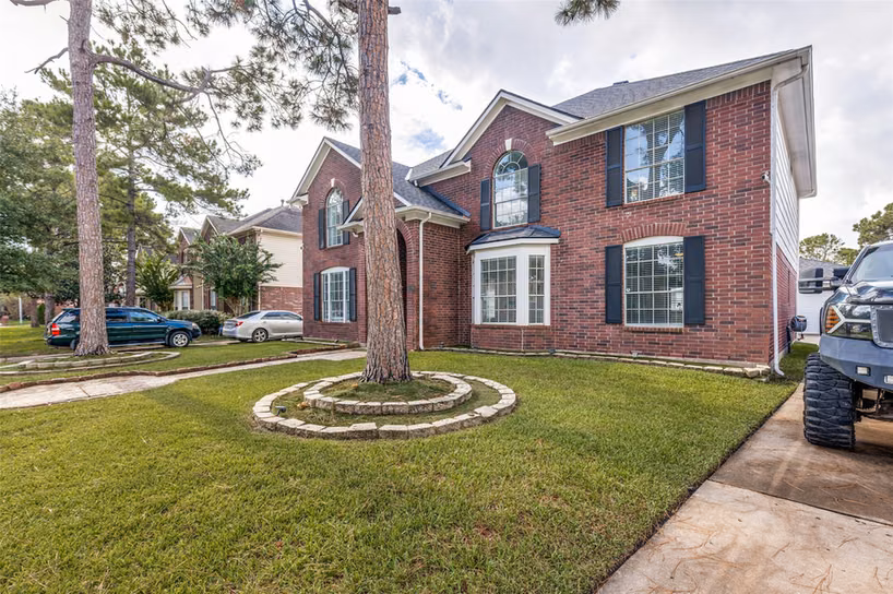 Photo 2 of 4219 Glenchase Lane, Houston, TX