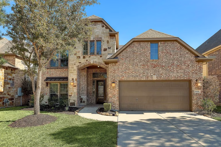 Photo 2 of 8338 Sedona Ridge Drive, Cypress, TX