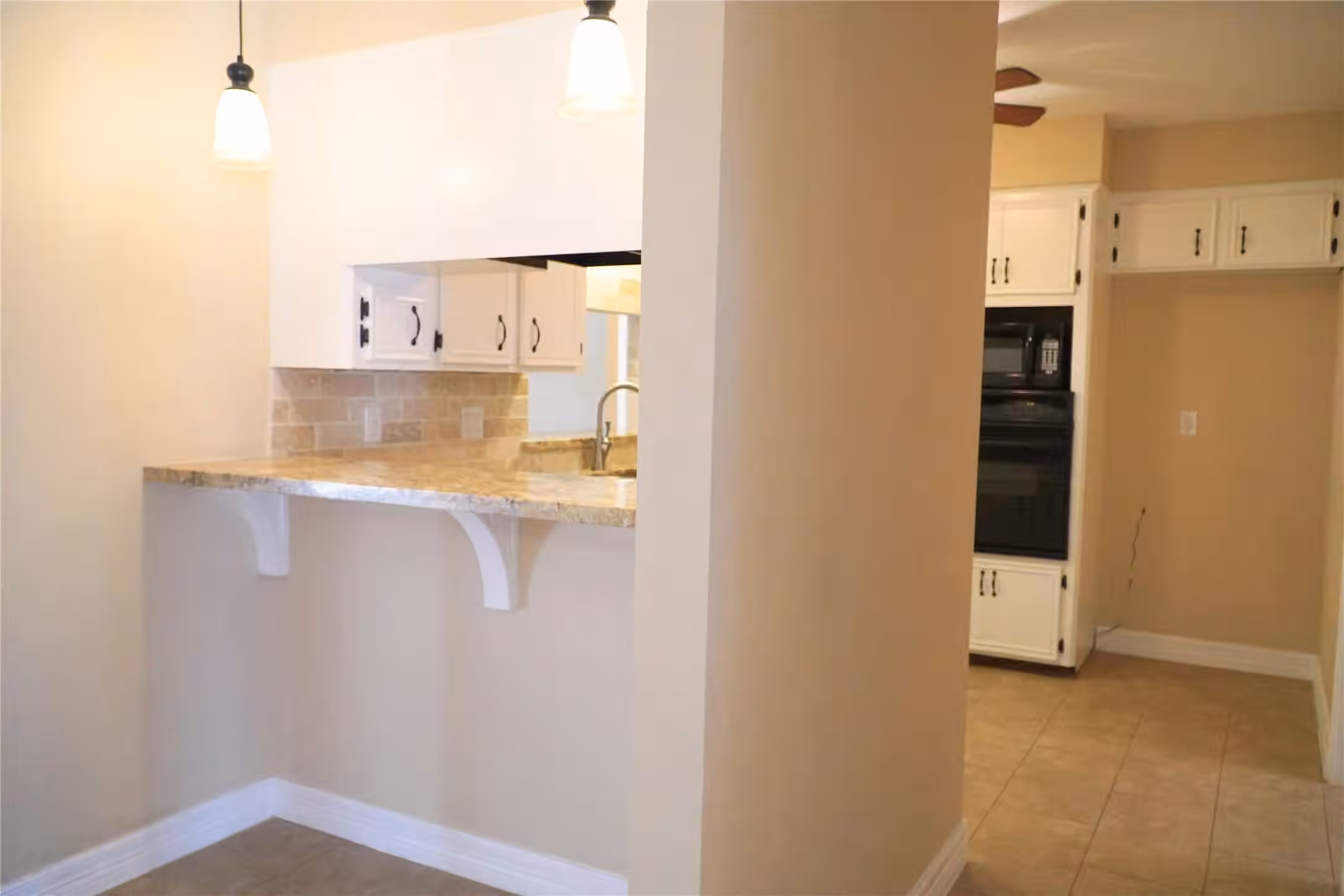 Photo 7 of 25314 Hickory Valley Lane, Spring, TX