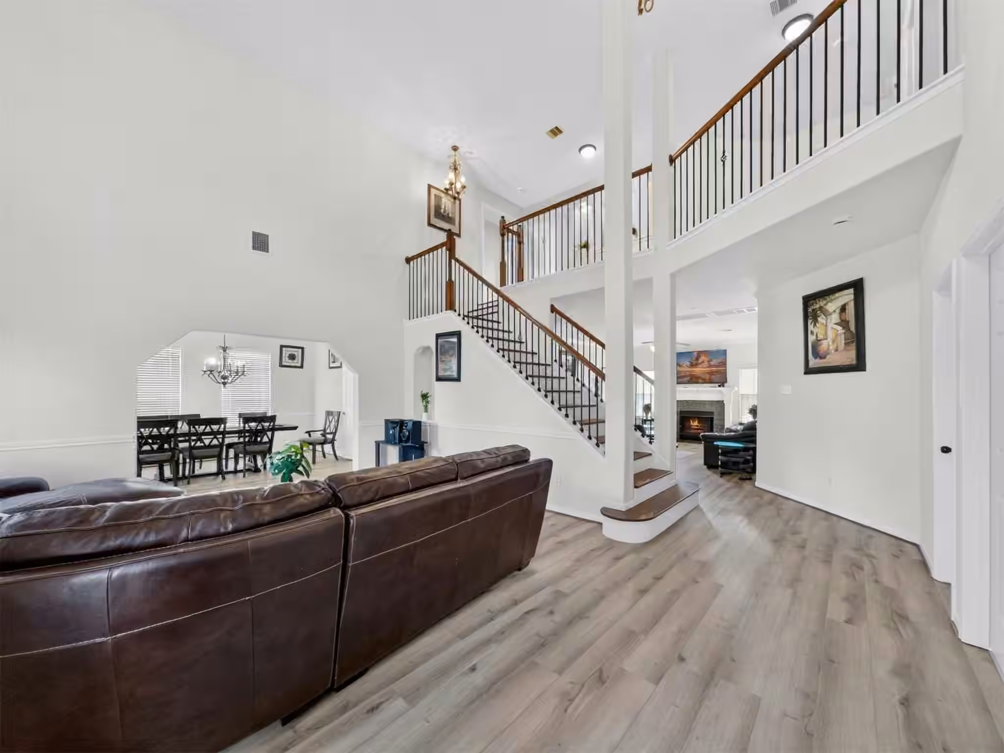 Photo 4 of 20902 Shady Isle Court, Richmond, TX